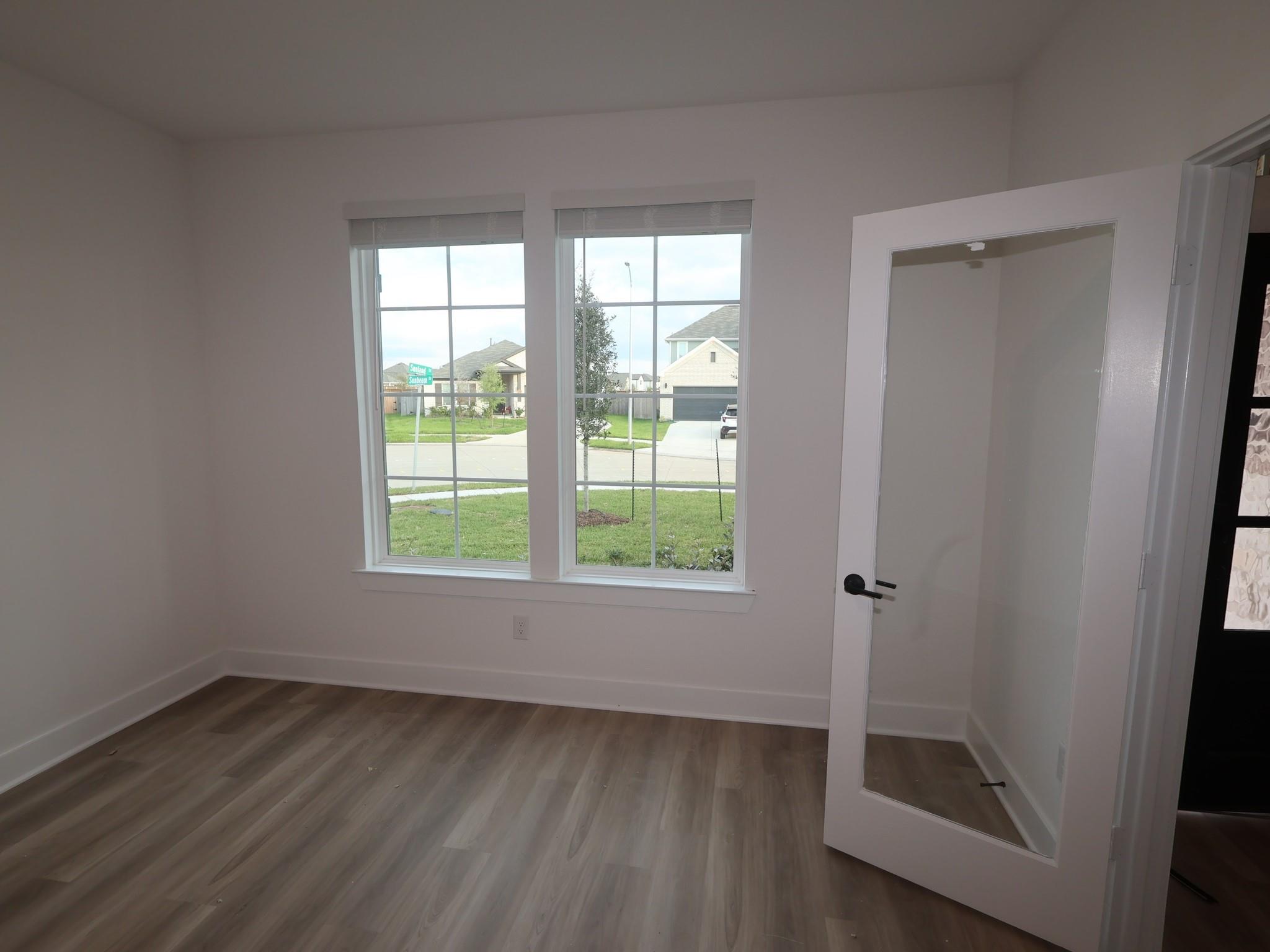 32206 Sunbeam Drive Property Photo 6