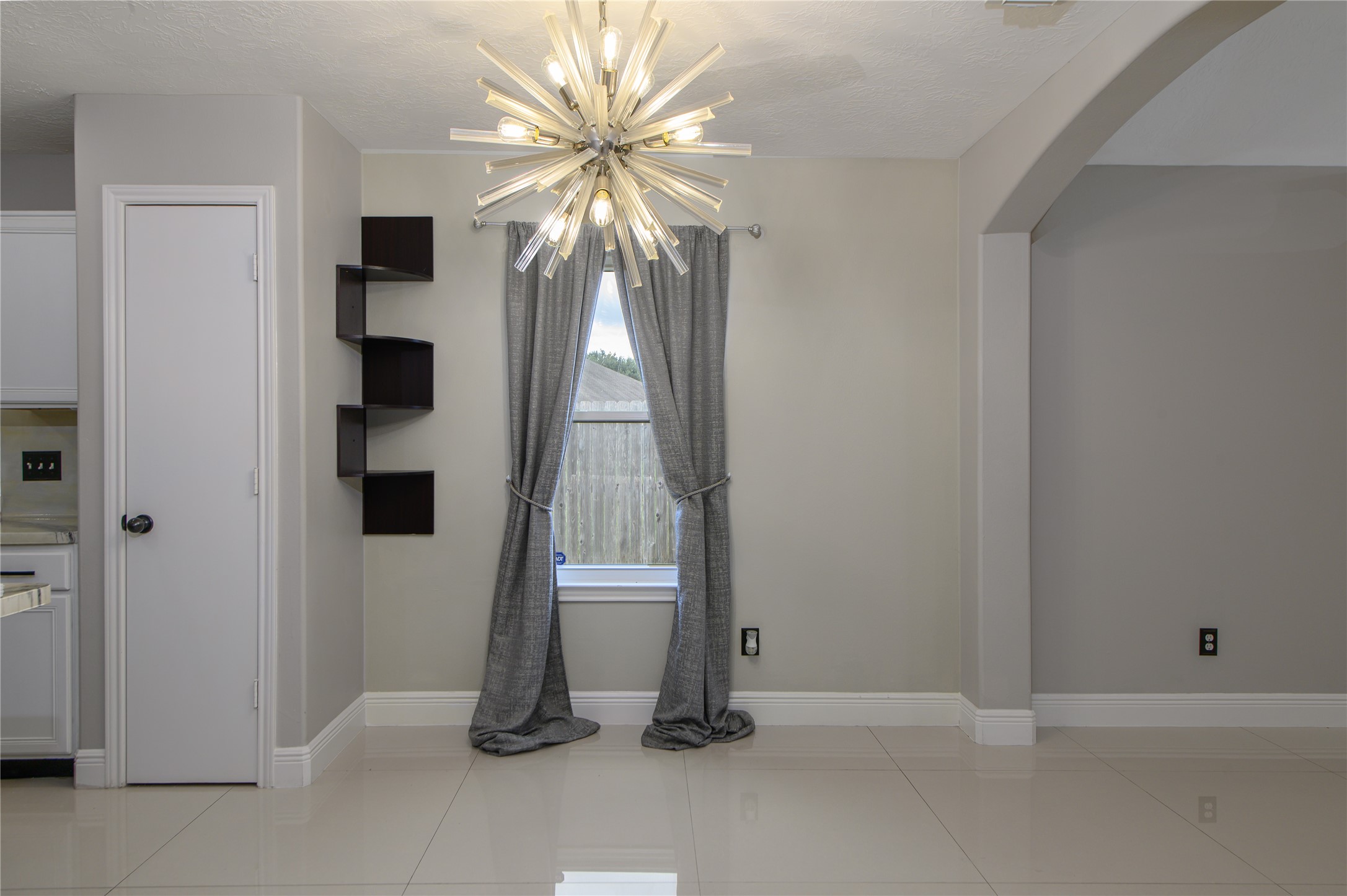 2303 Amber Wheat Court Property Photo 7