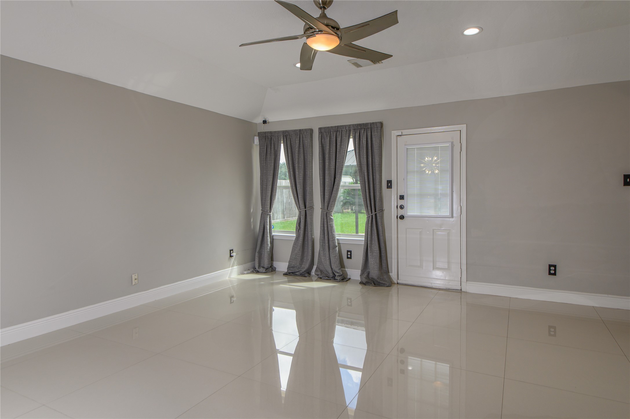 2303 Amber Wheat Court Property Photo 9