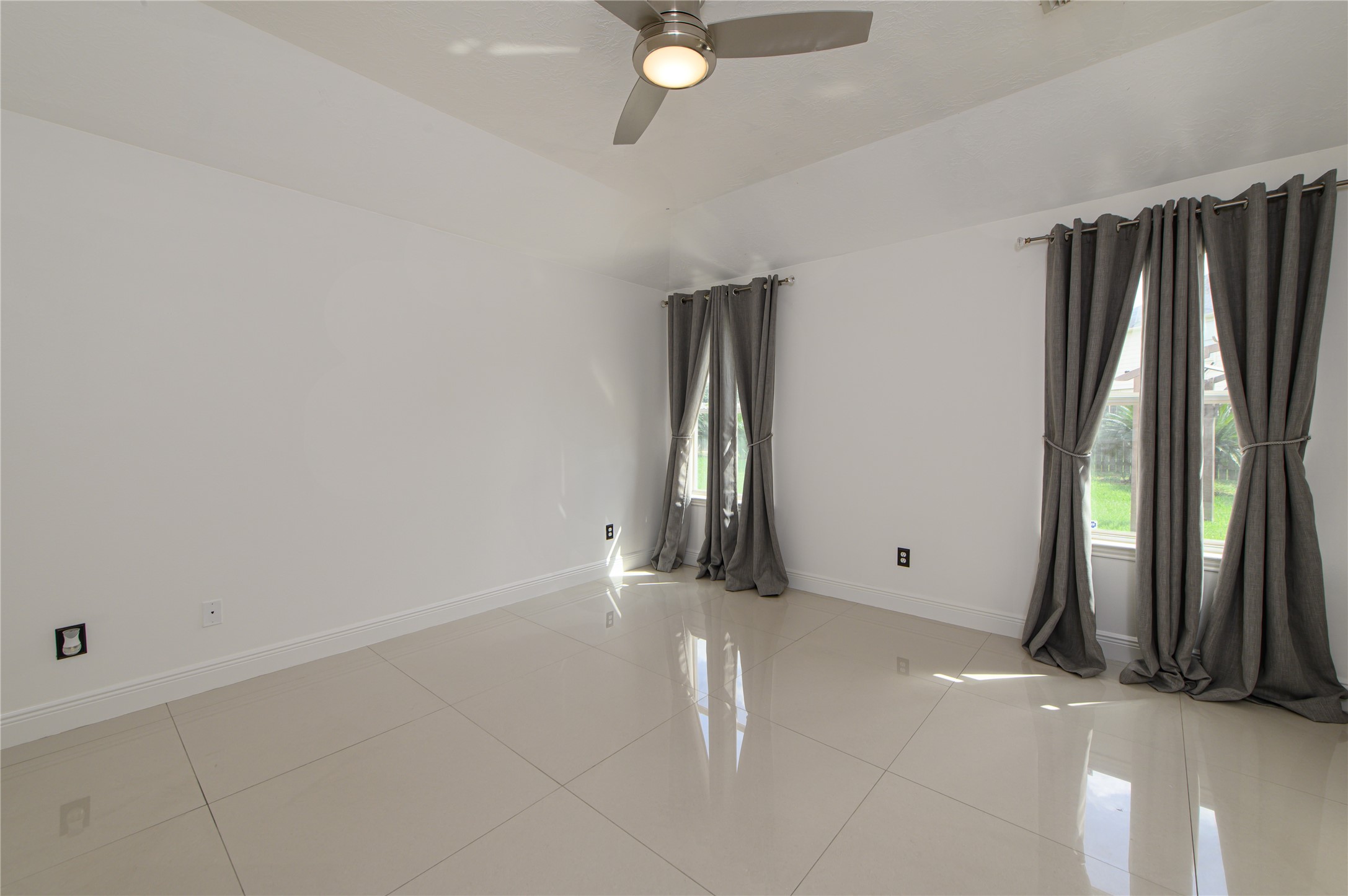 2303 Amber Wheat Court Property Photo 11