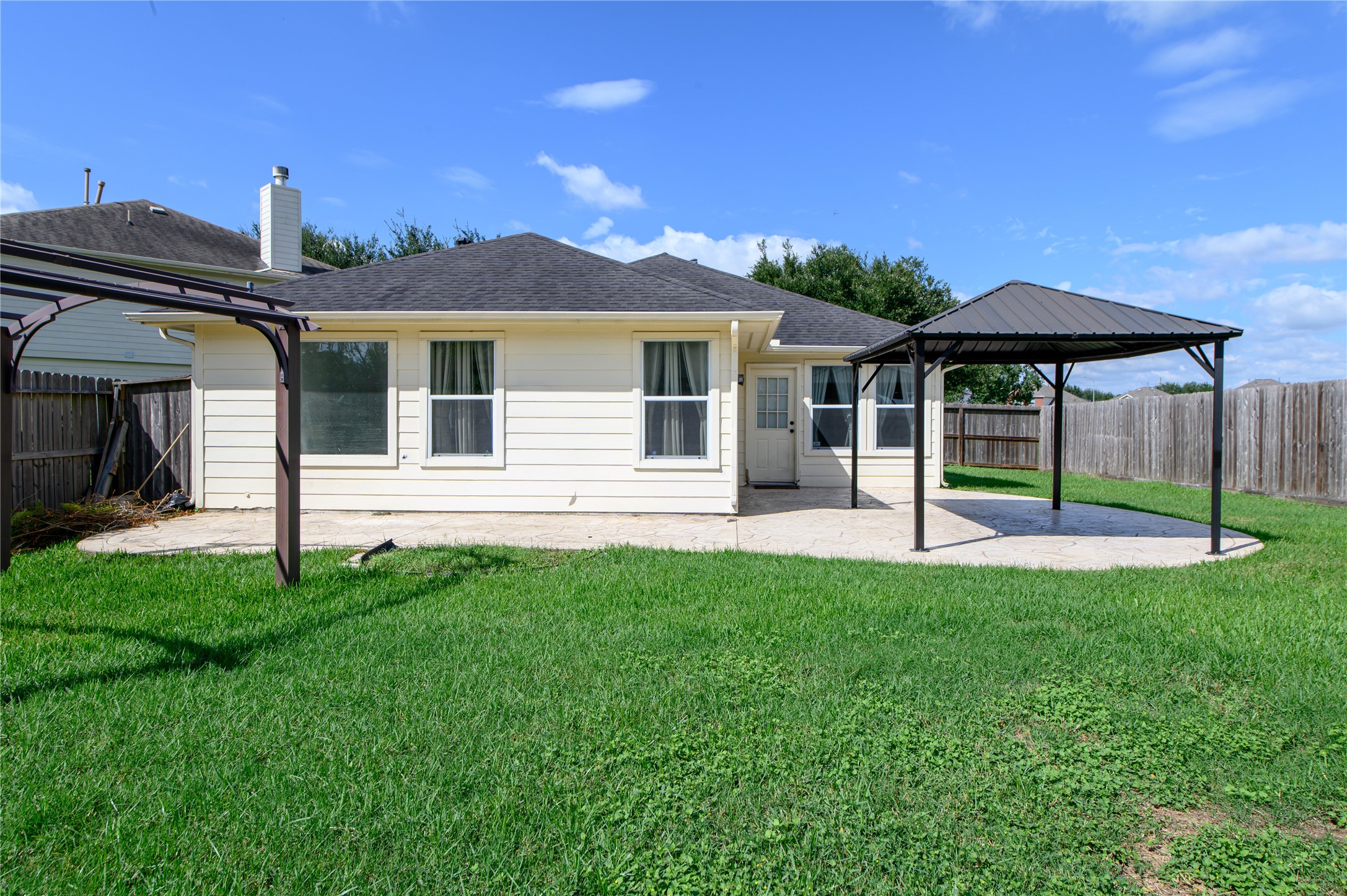 2303 Amber Wheat Court Property Photo 20