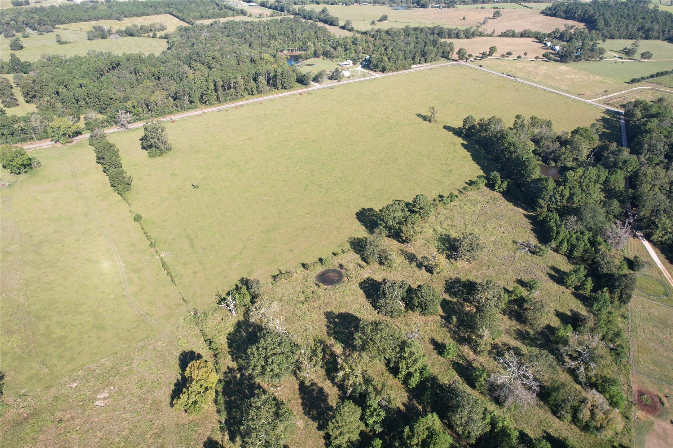 934 Jones Road Property Photo 4