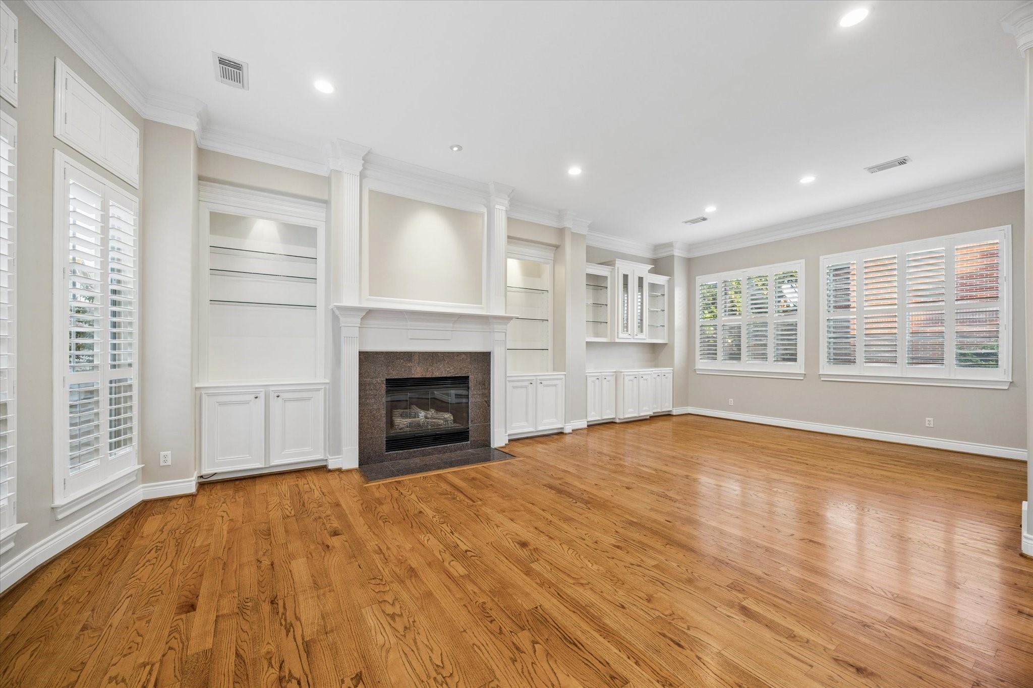2931 Brompton Square Drive Property Photo 10