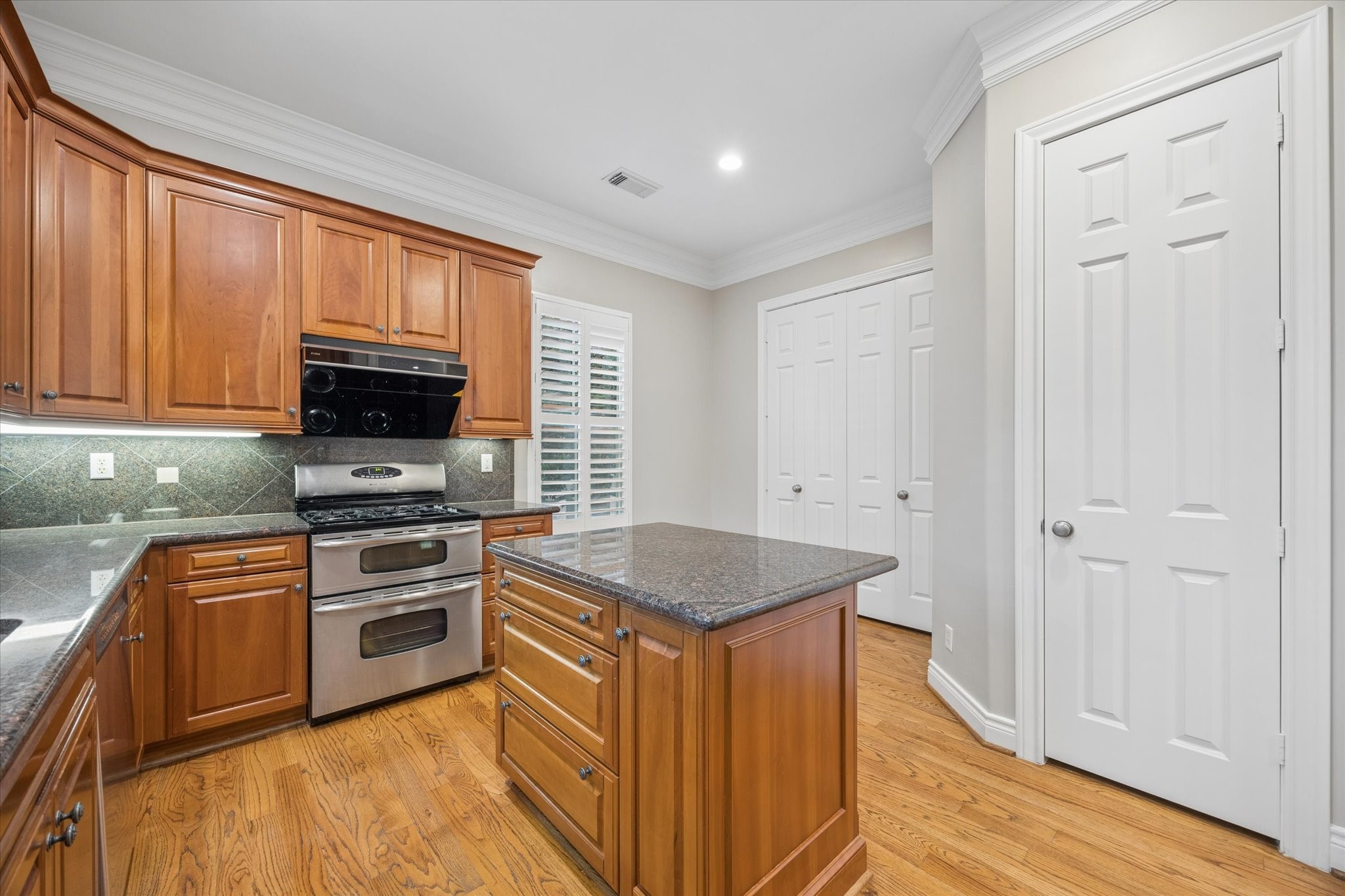 2931 Brompton Square Drive Property Photo 16