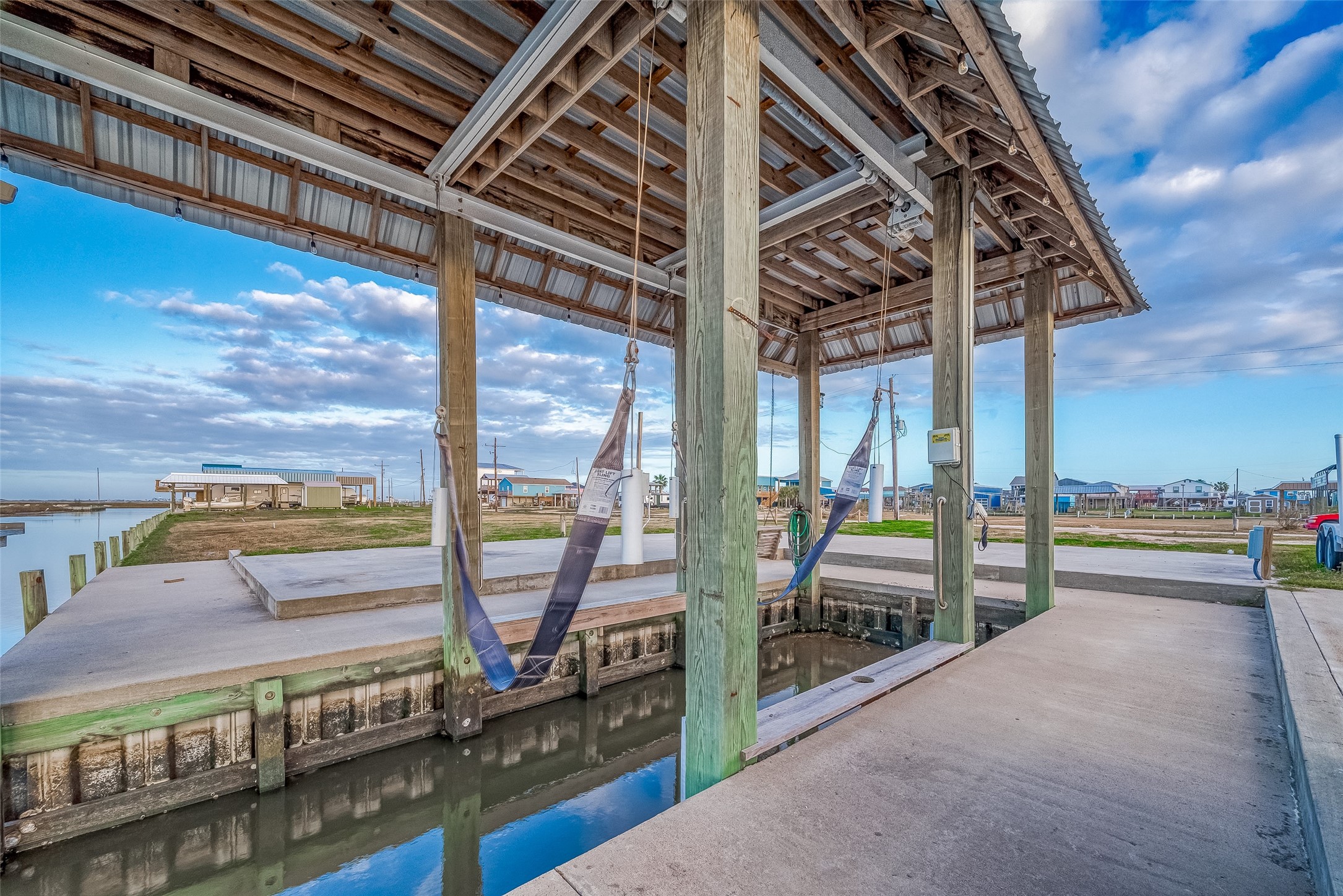 1107 Gator Point Property Photo 1