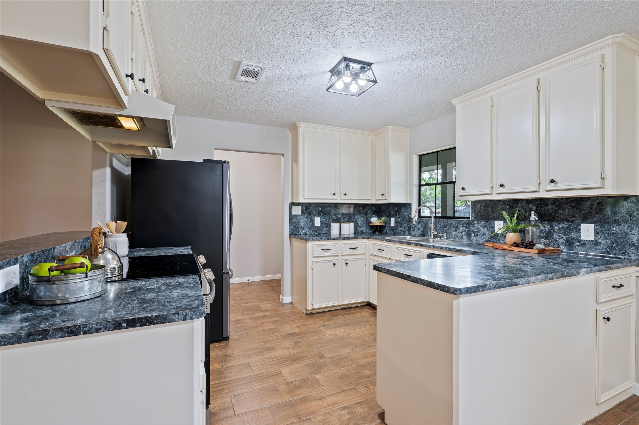 13505 Anne Lane Property Photo 14