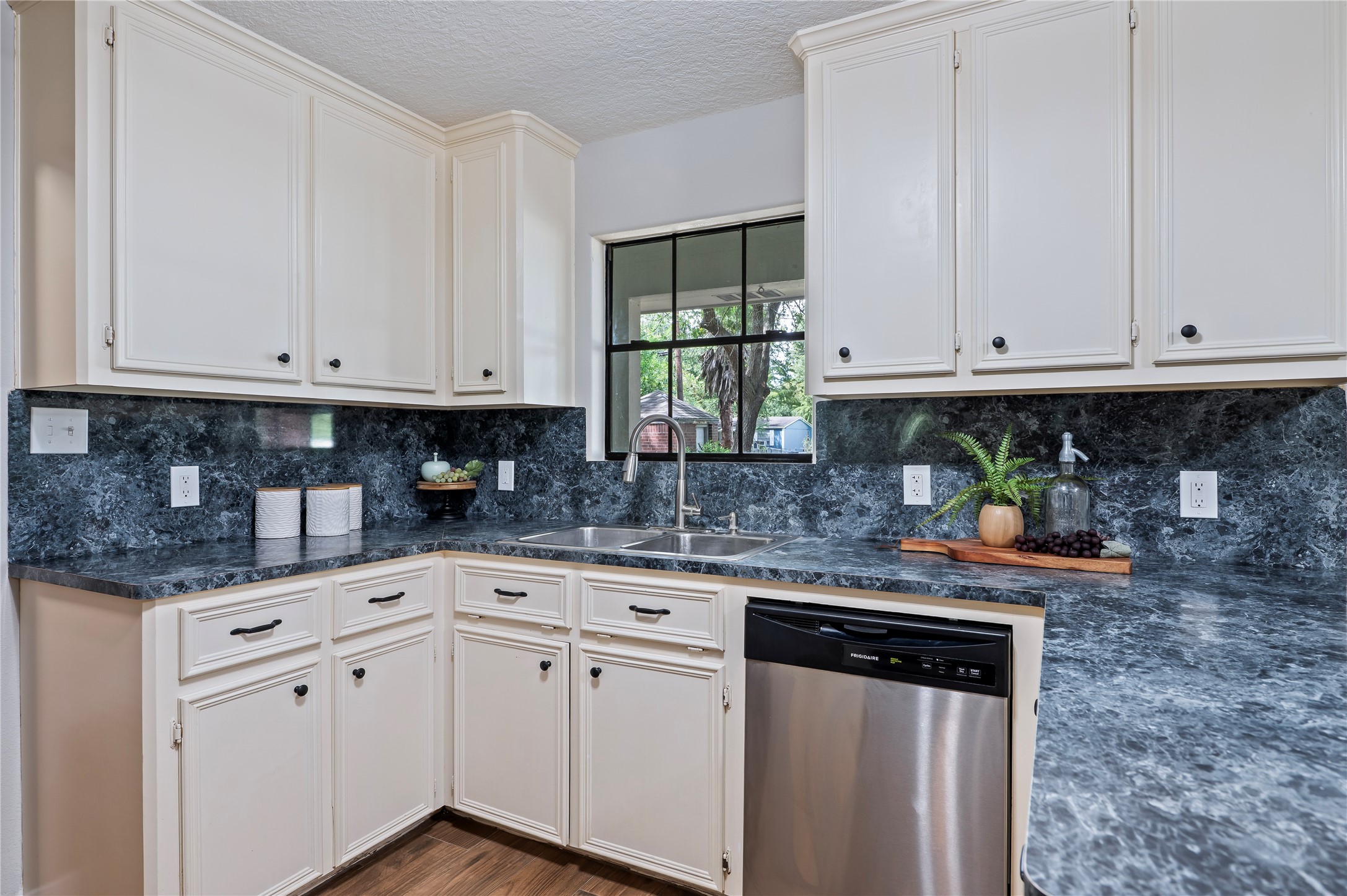 13505 Anne Lane Property Photo 15