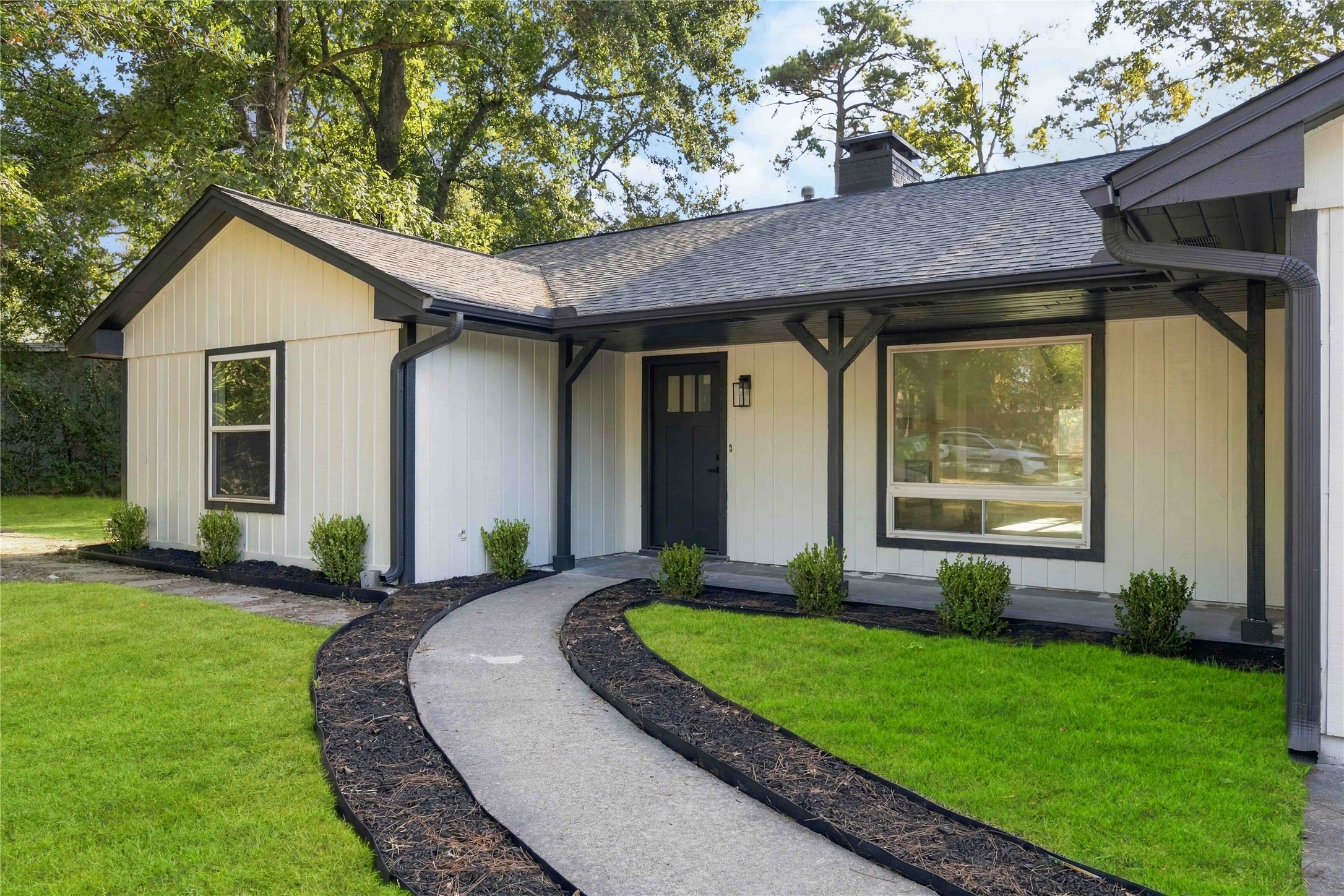 333 Rolling Hills Drive Property Photo 1