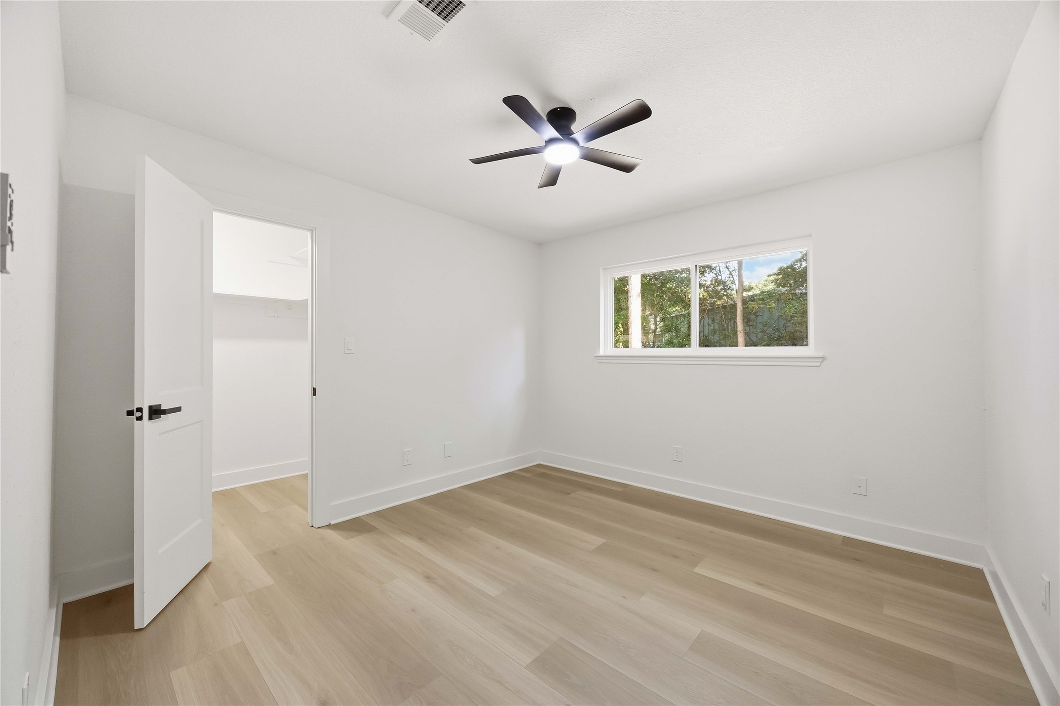 333 Rolling Hills Drive Property Photo 21