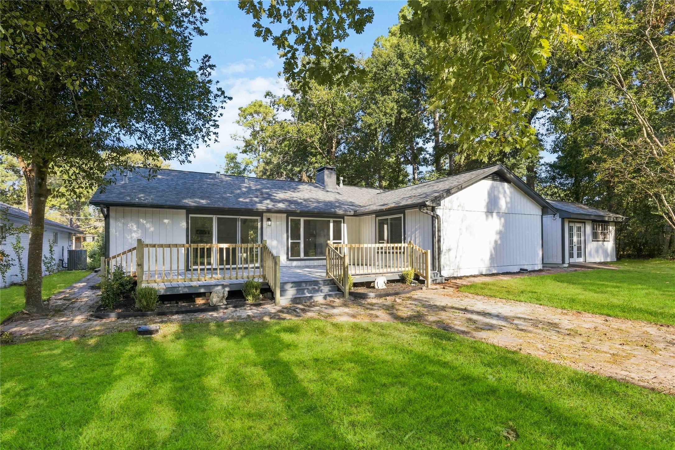 333 Rolling Hills Drive Property Photo 26