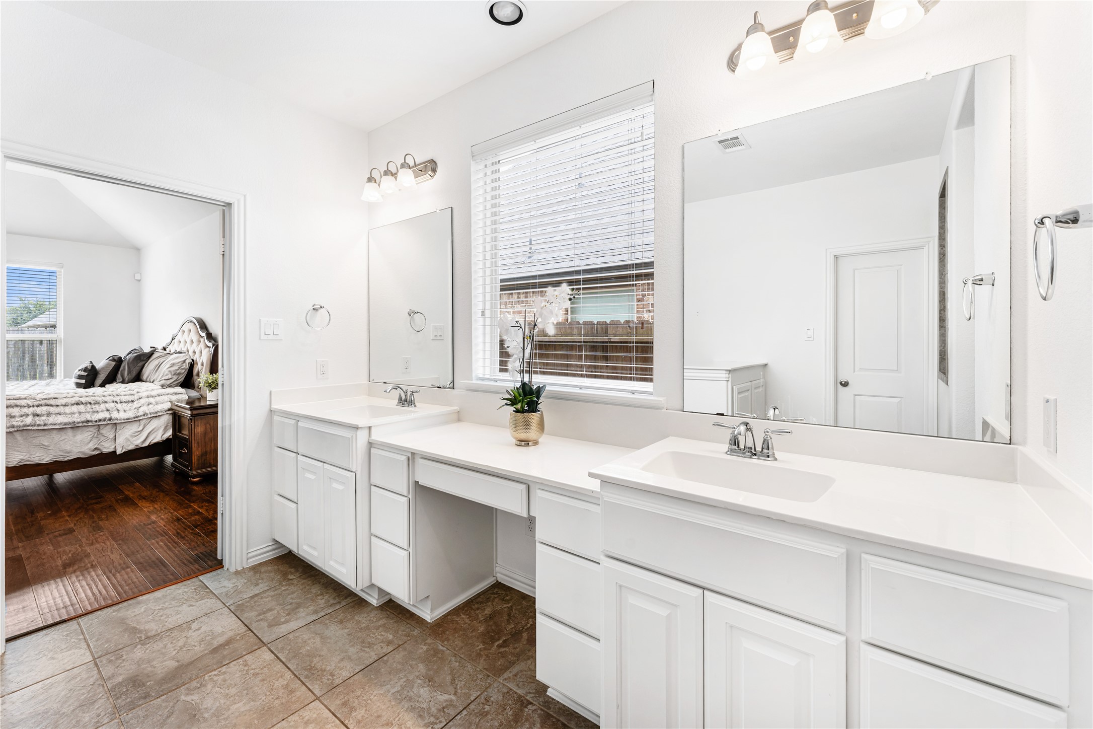 3635 Long Flower Court Property Photo 26