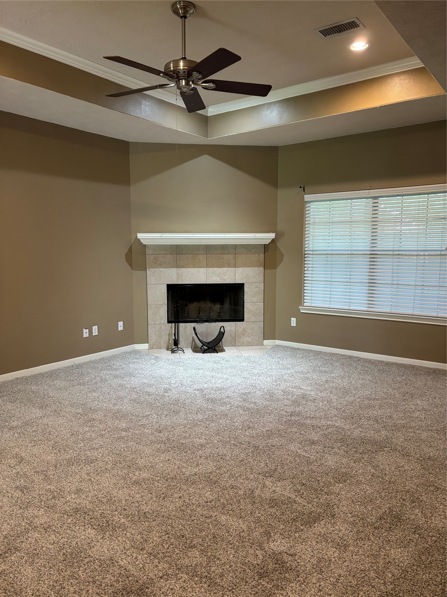 3238 Glenforest Drive Property Photo 9