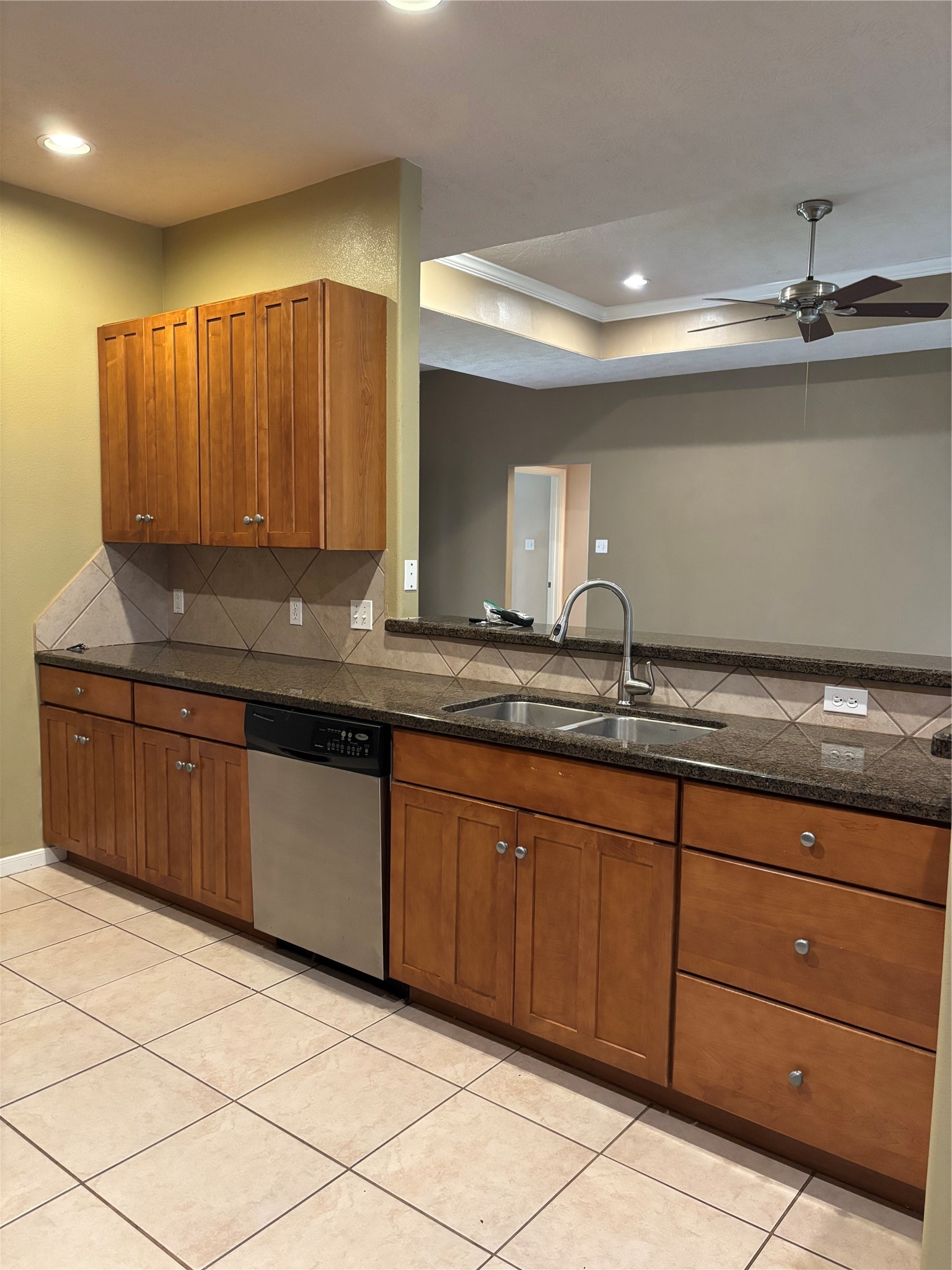 3238 Glenforest Drive Property Photo 15