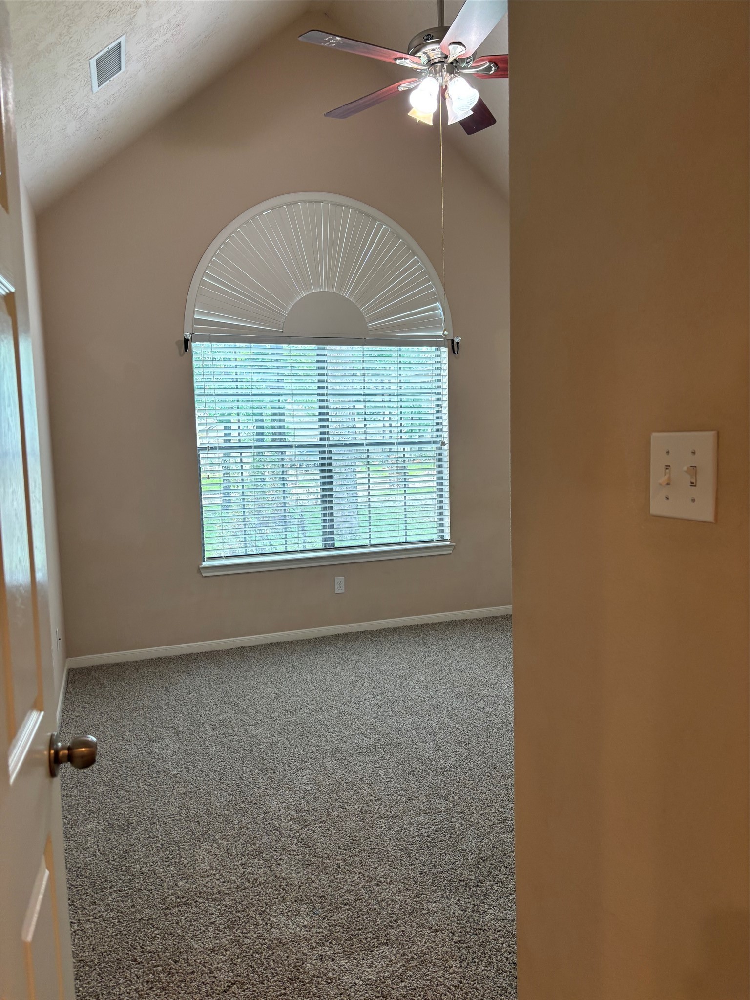 3238 Glenforest Drive Property Photo 27