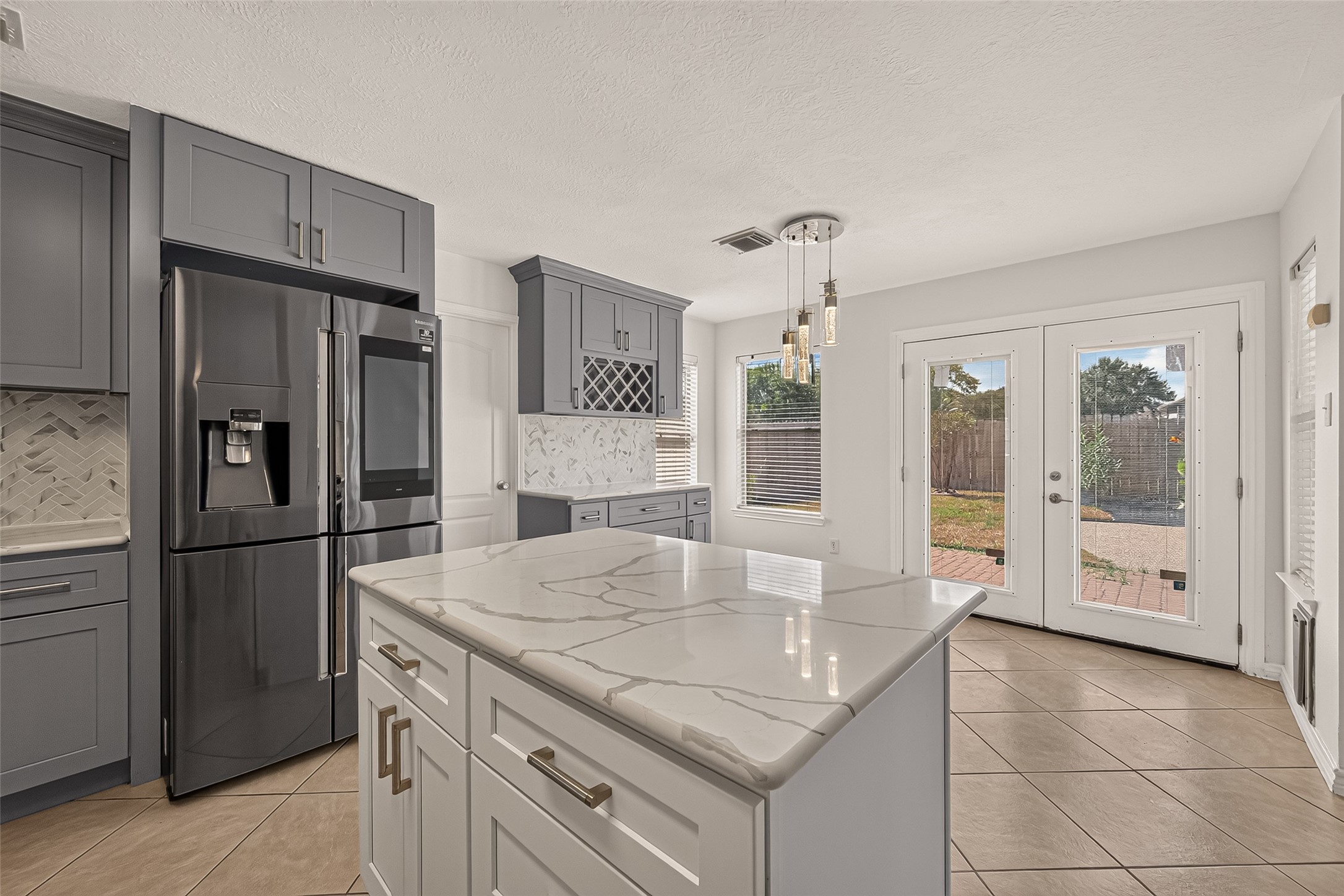 3111 Lantern Bay Lane Property Photo 12