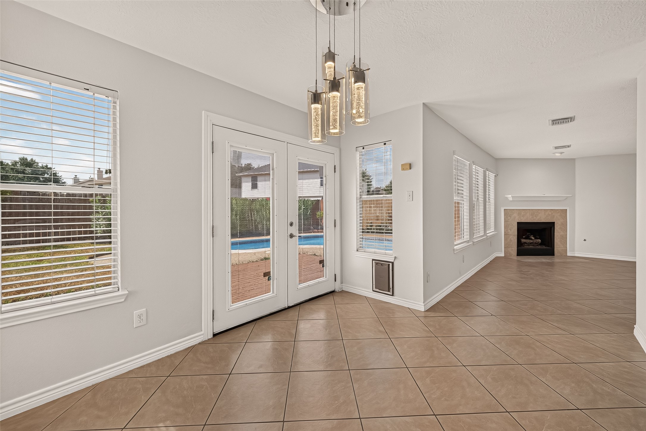 3111 Lantern Bay Lane Property Photo 15