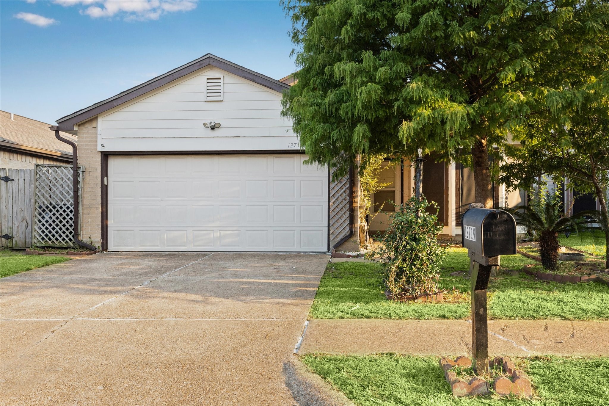 12719 Sunset Dune Drive Property Photo 2