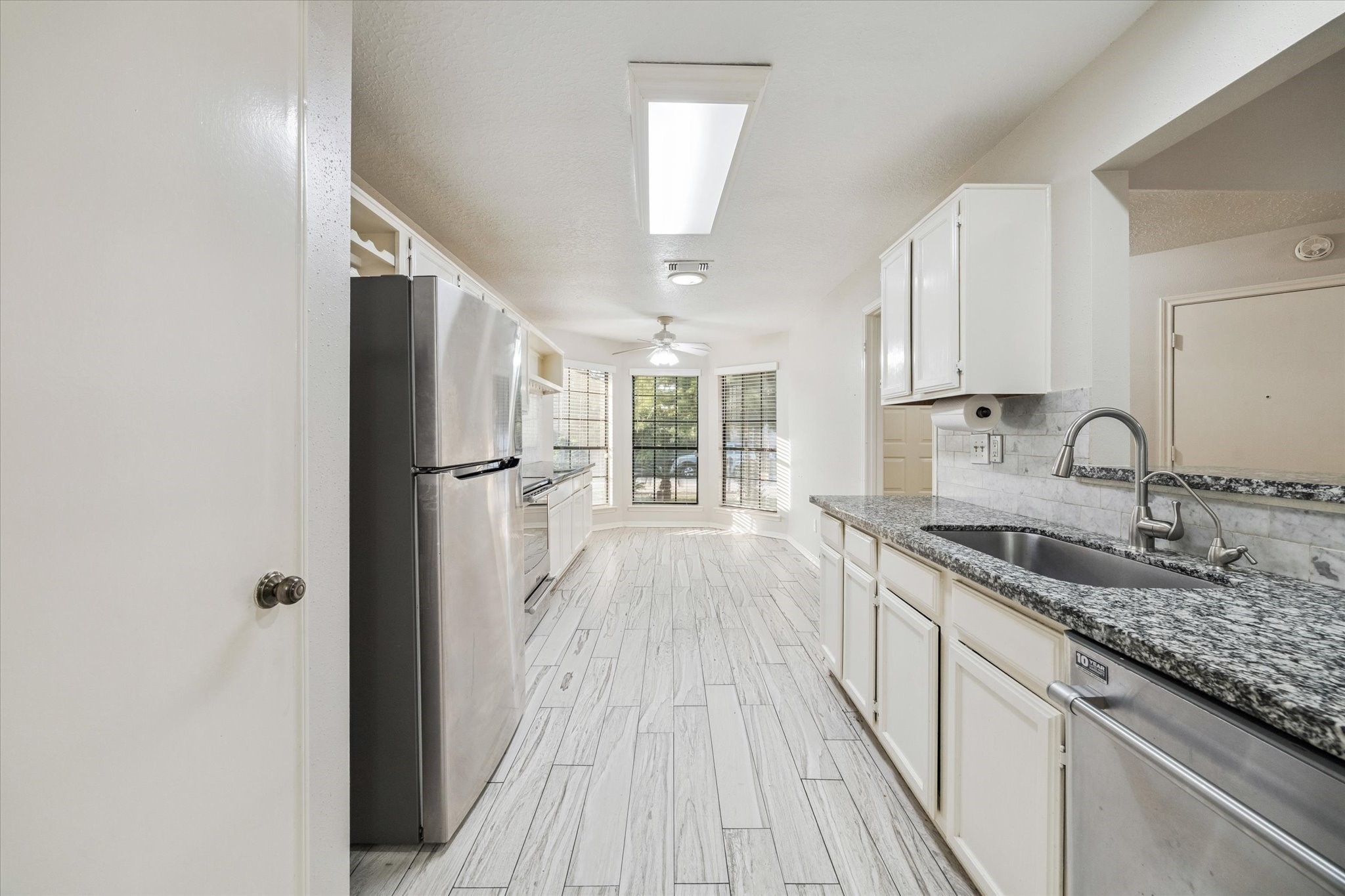 12719 Sunset Dune Drive Property Photo 10