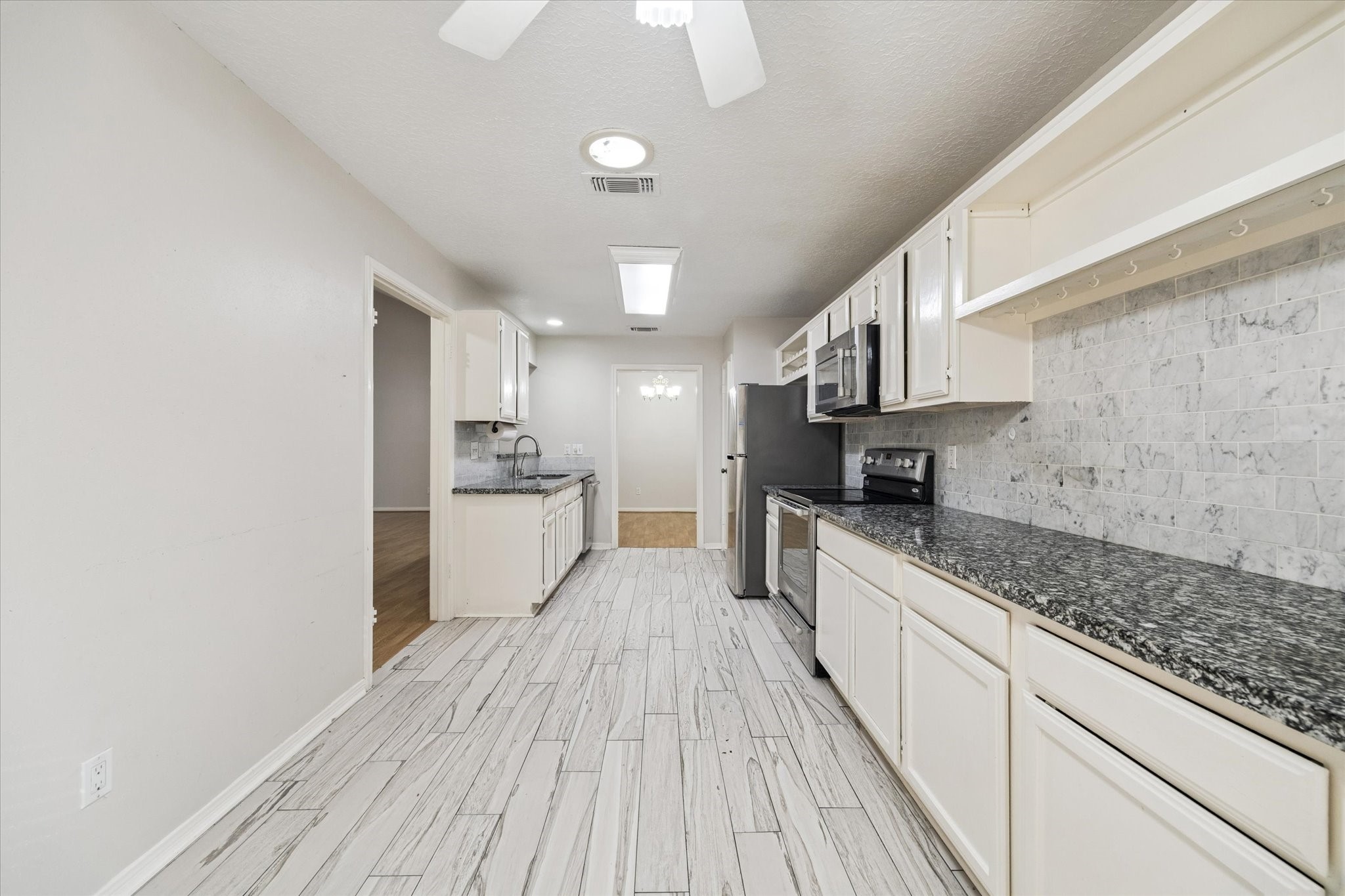 12719 Sunset Dune Drive Property Photo 13