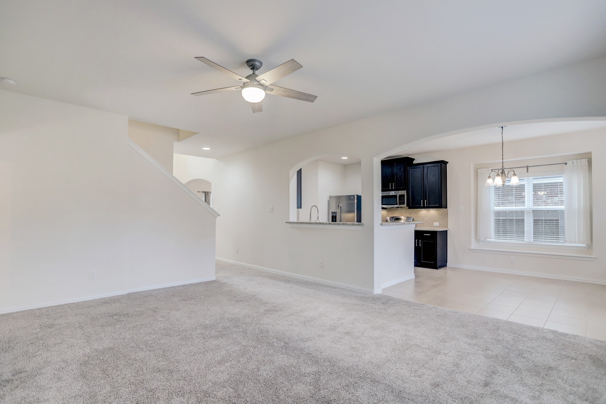 52 Hallmark Drive Property Photo 6