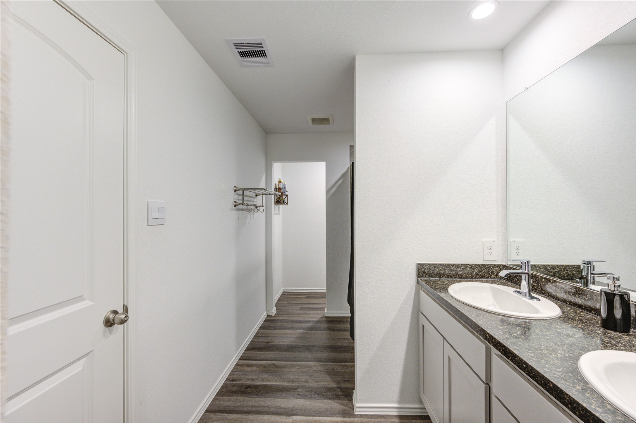 5303 Creekstone Rise Lane Property Photo 17