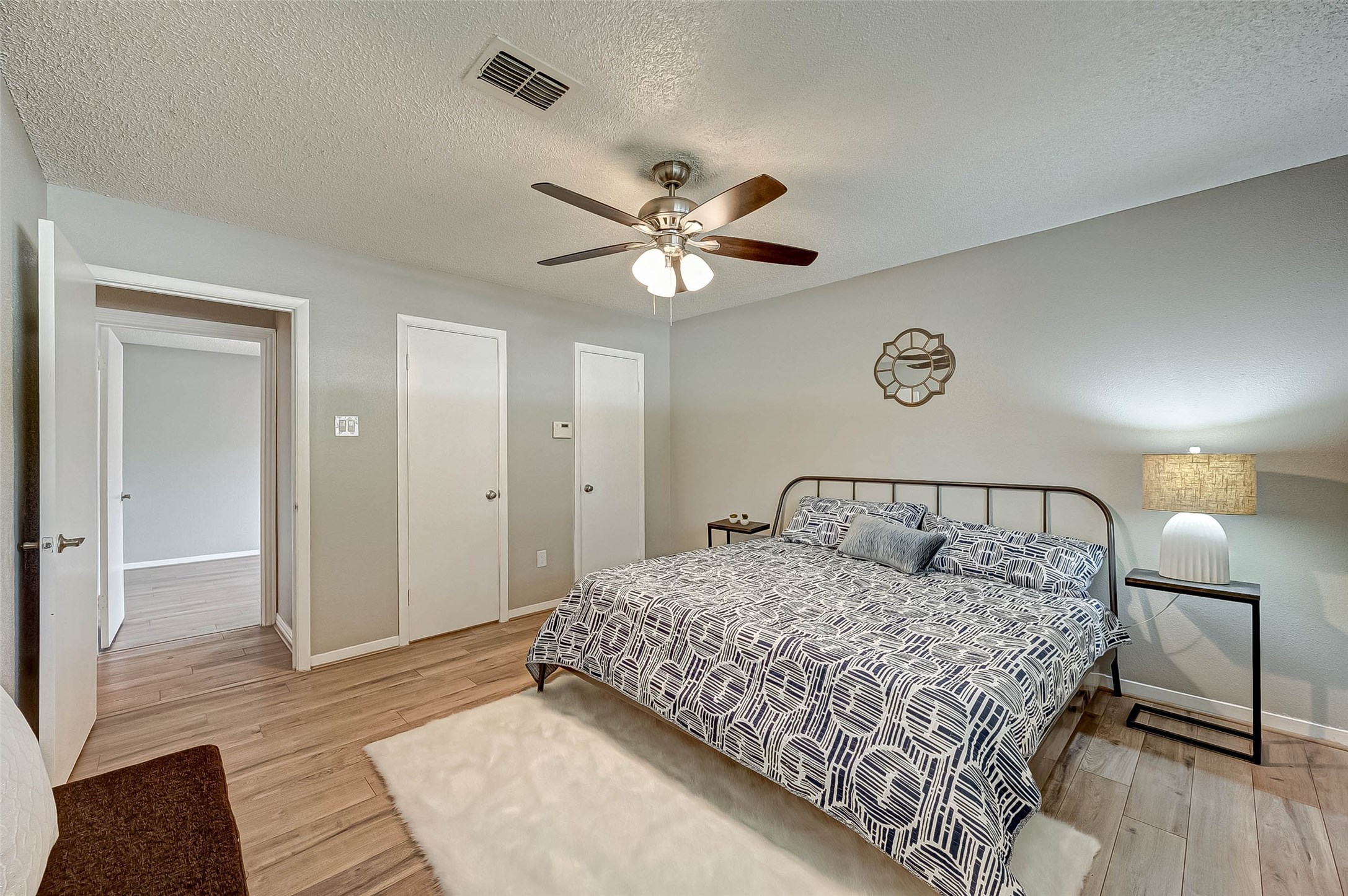 5806 Chrystell Lane Property Photo 11
