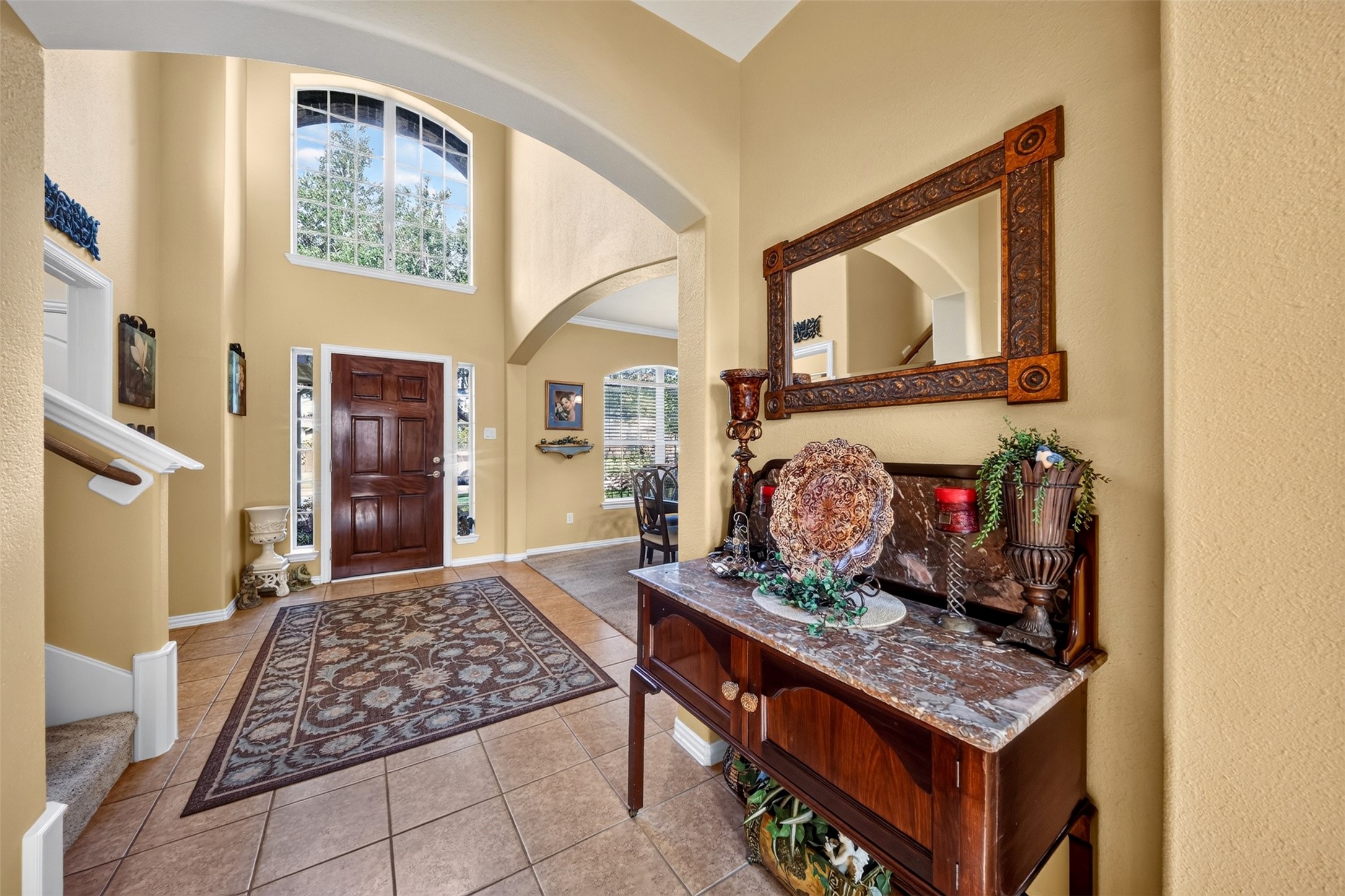 2622 Key West Drive Property Photo 4