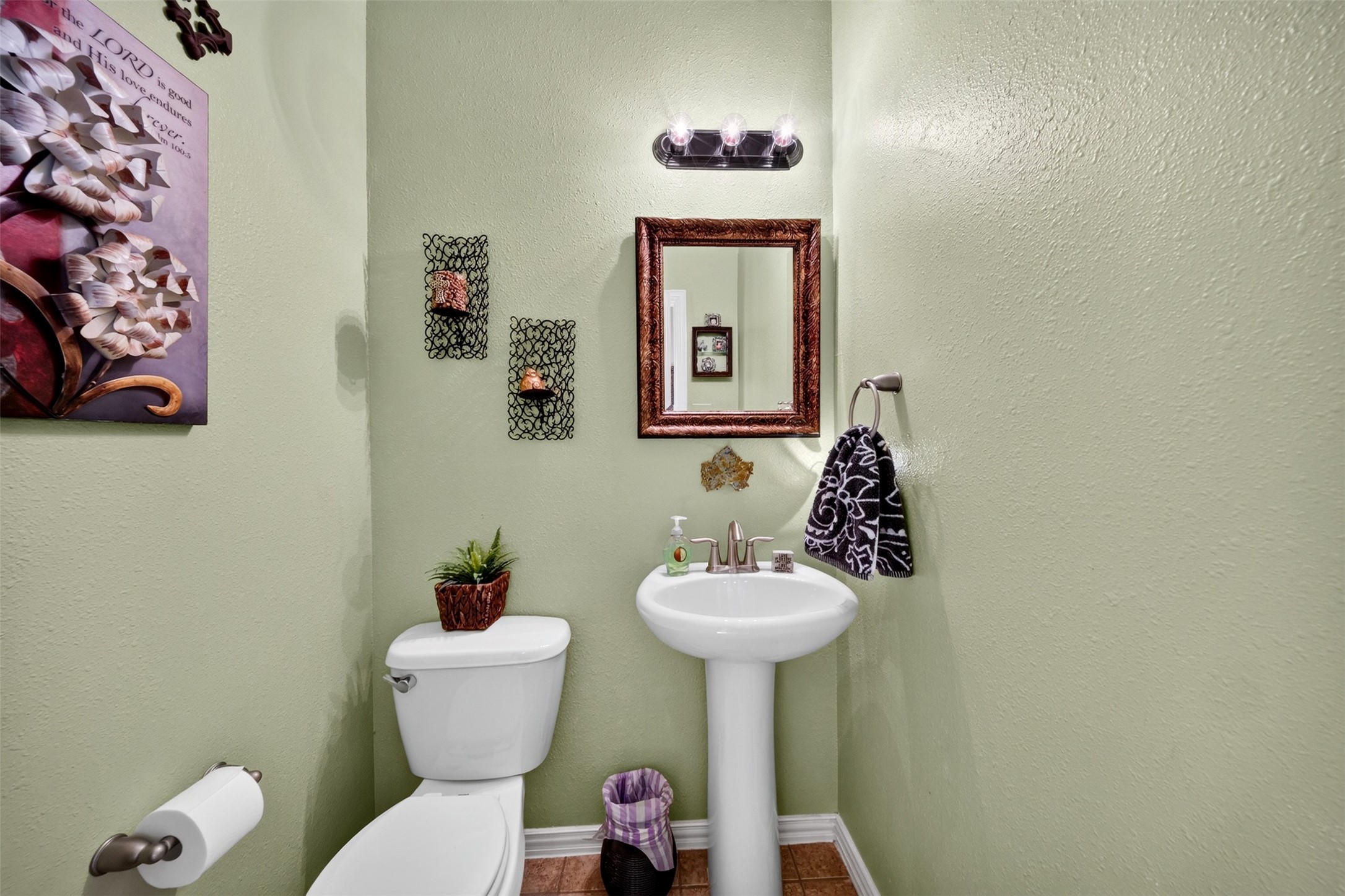 2622 Key West Drive Property Photo 8