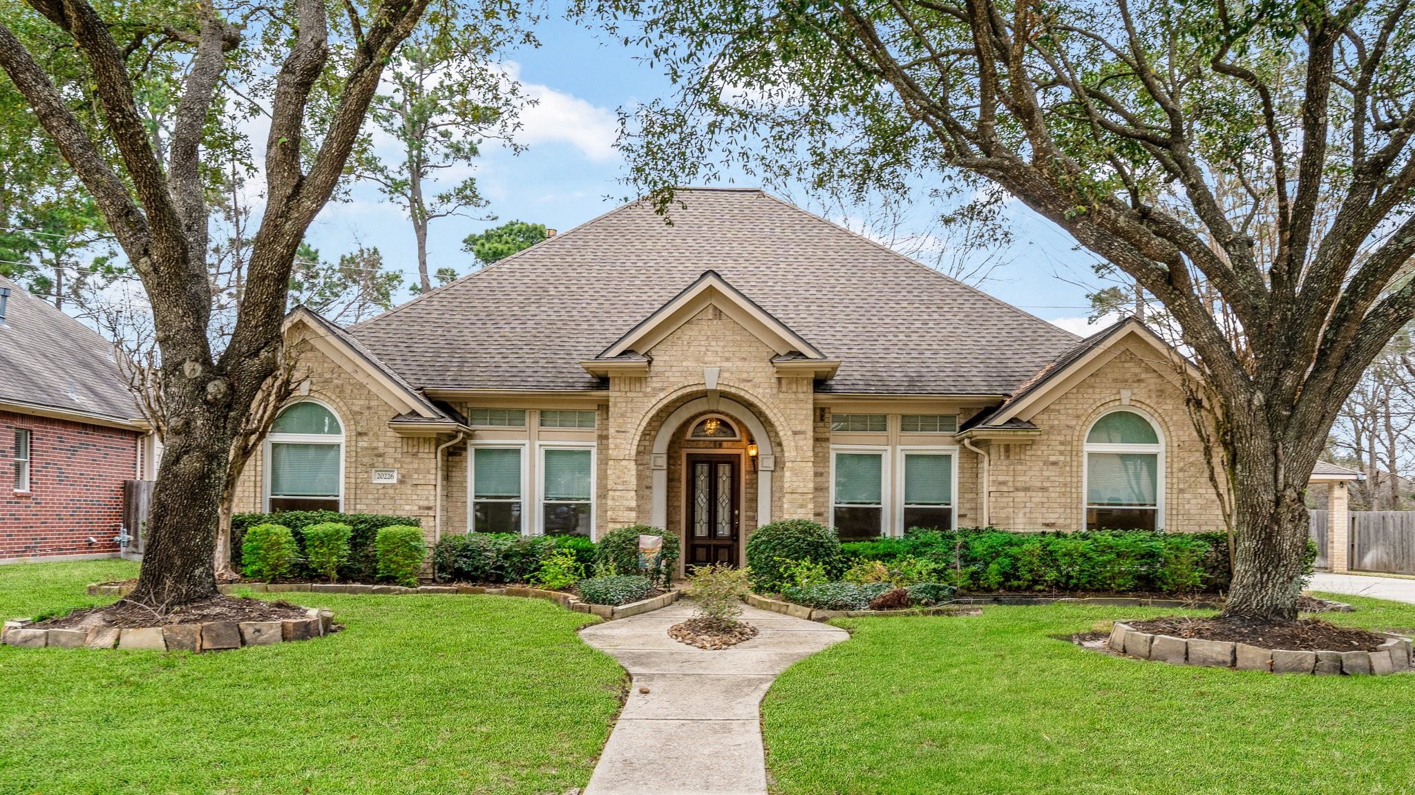 20226 Treetop Lane Property Photo