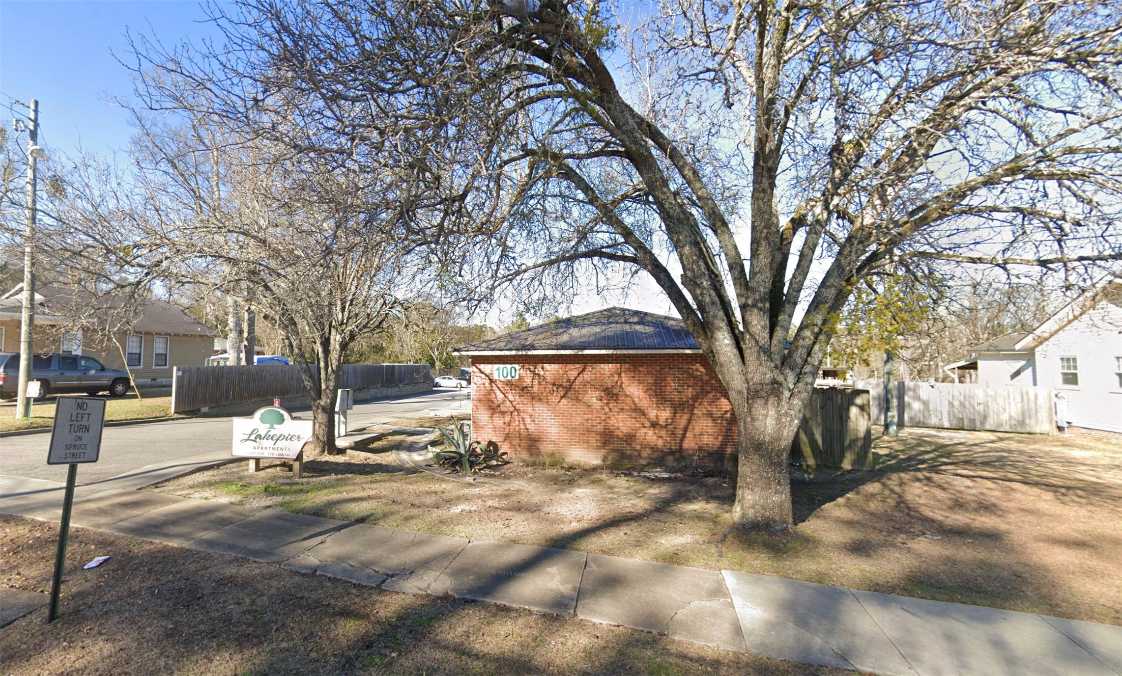 424 Highland Ave Property Photo 1