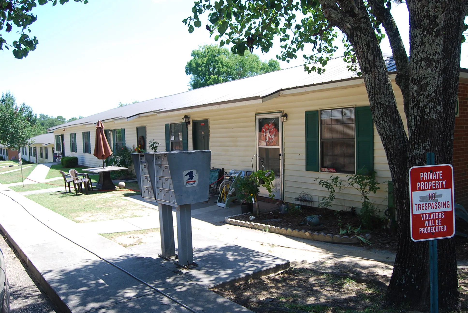 424 Highland Ave Property Photo 5