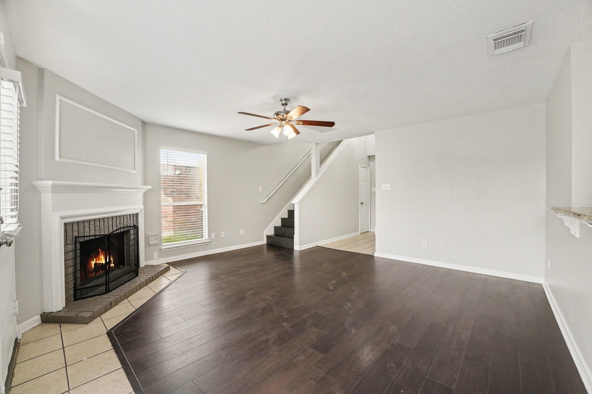 2015 Greencrest Drive, Missouri City Tx 77489 Property Photo 4