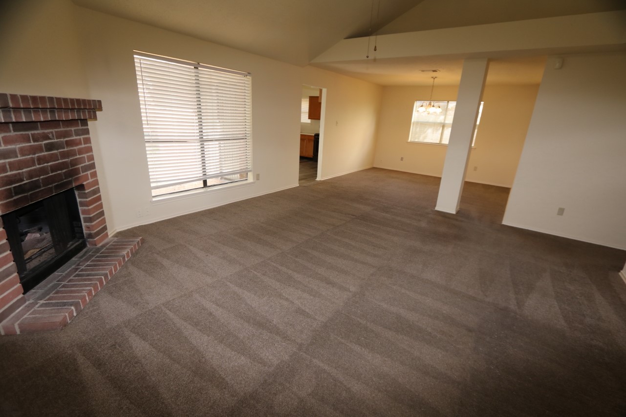 10031 Red Wolf Lane Property Photo 2