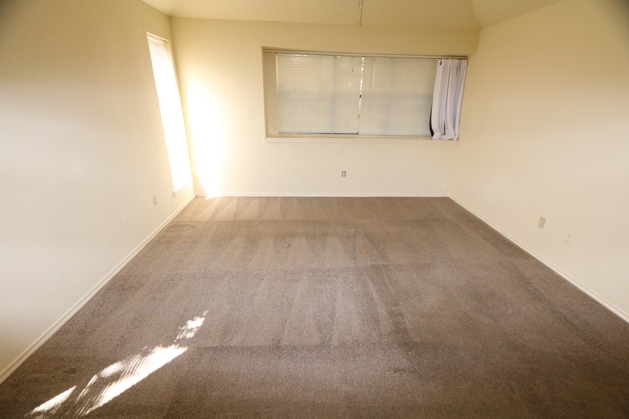 10031 Red Wolf Lane Property Photo 7