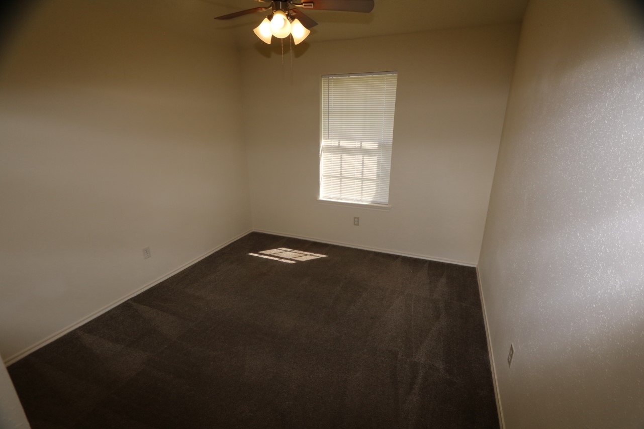 10031 Red Wolf Lane Property Photo 11