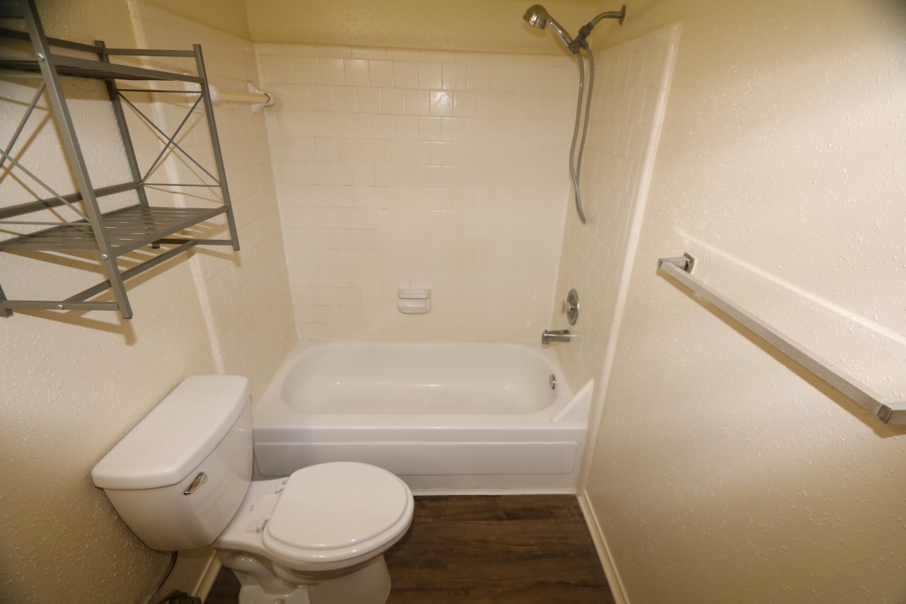 10031 Red Wolf Lane Property Photo 12