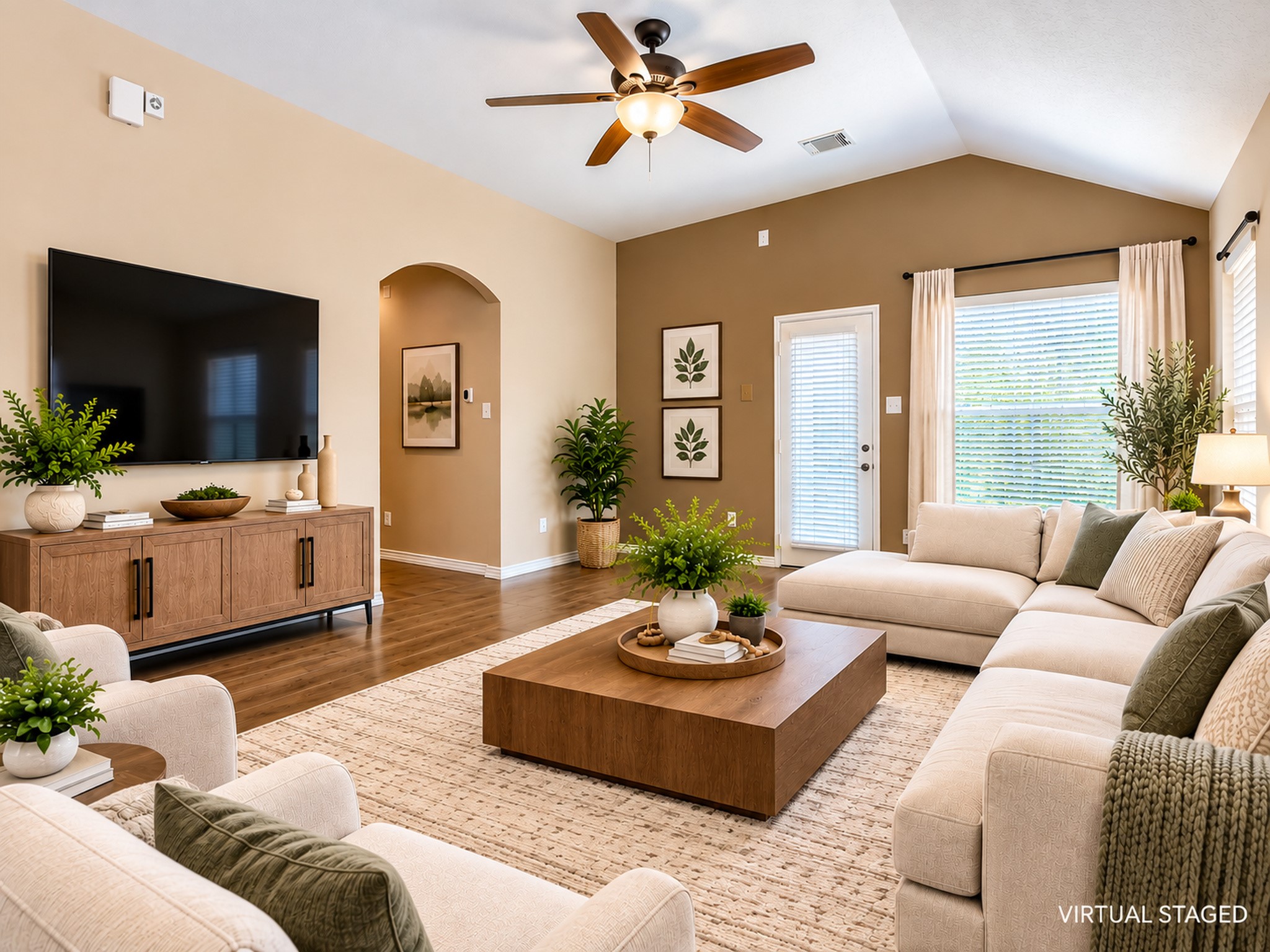 7819 Summerdale Drive Property Photo 4