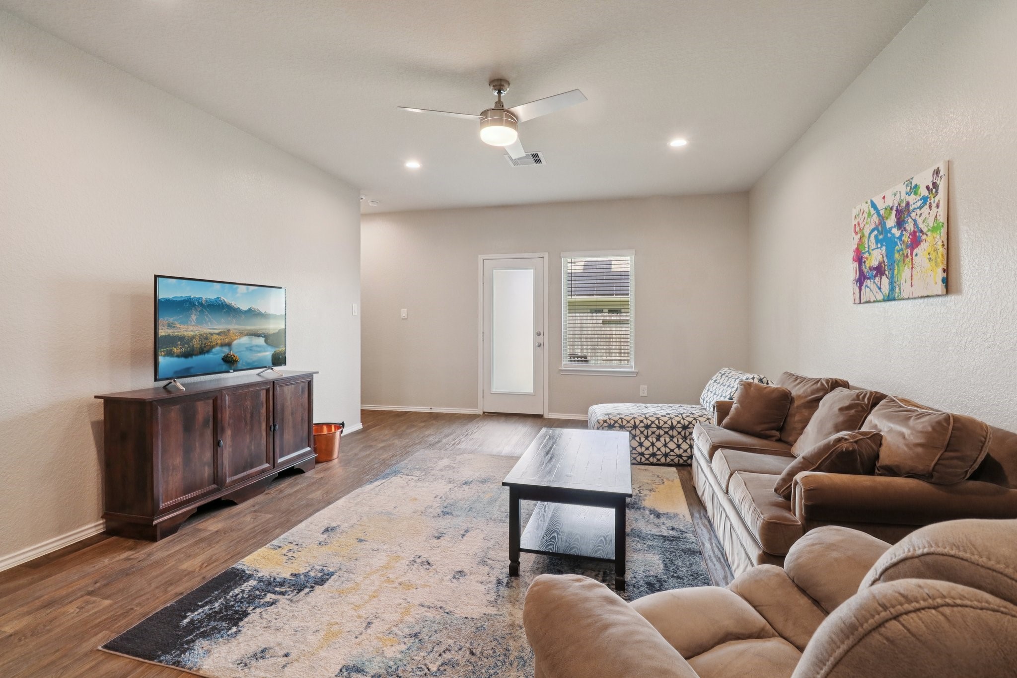 9862 Glen Brook Lane Property Photo 15