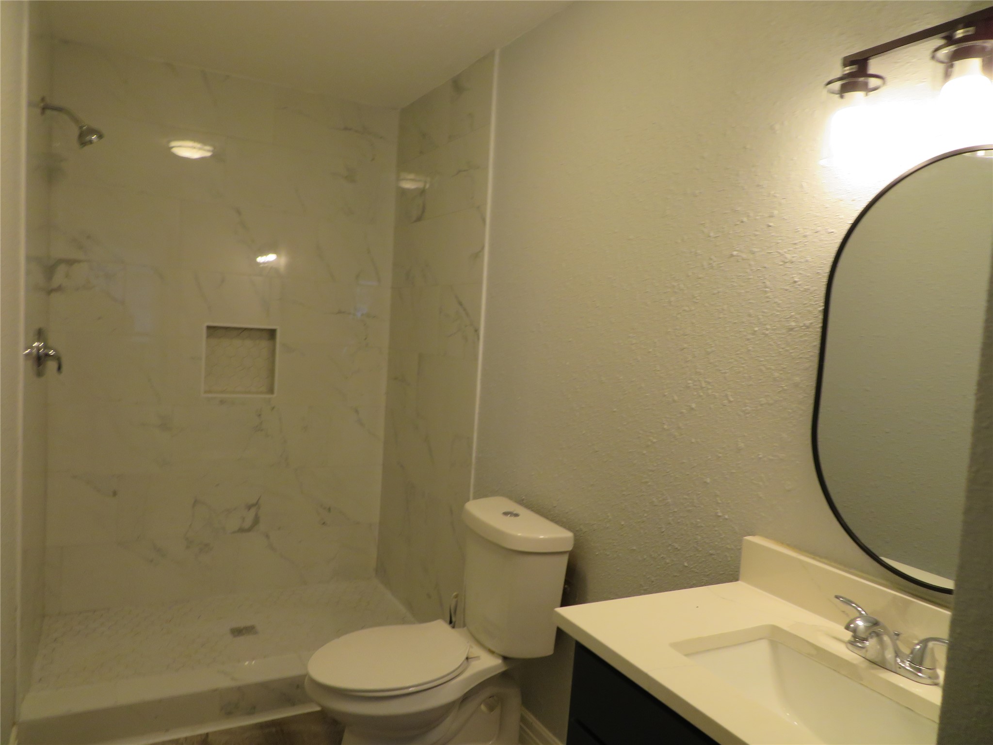 1103 Jocelyn Street Property Photo 20