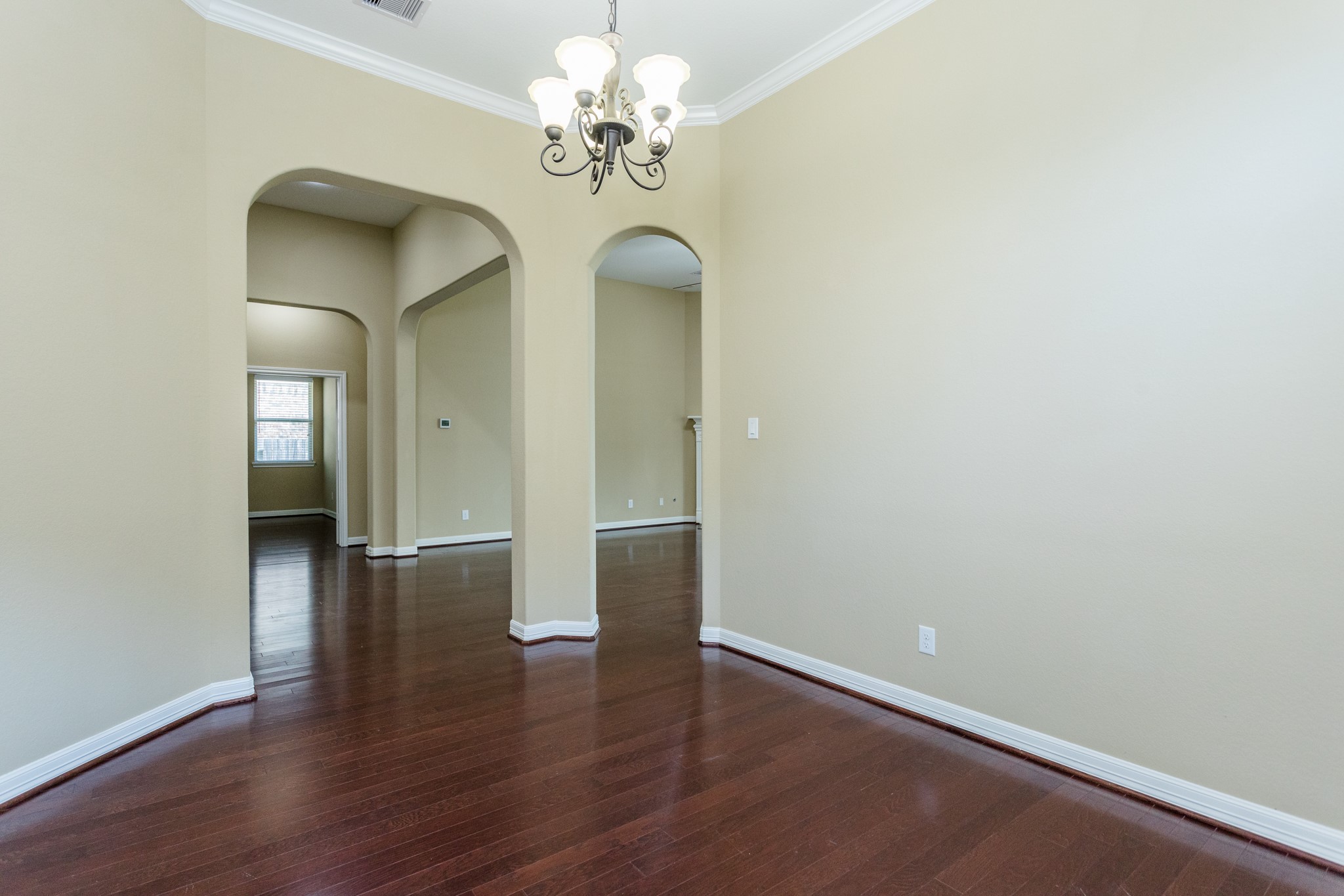 7810 Deep Green Drive Property Photo 5