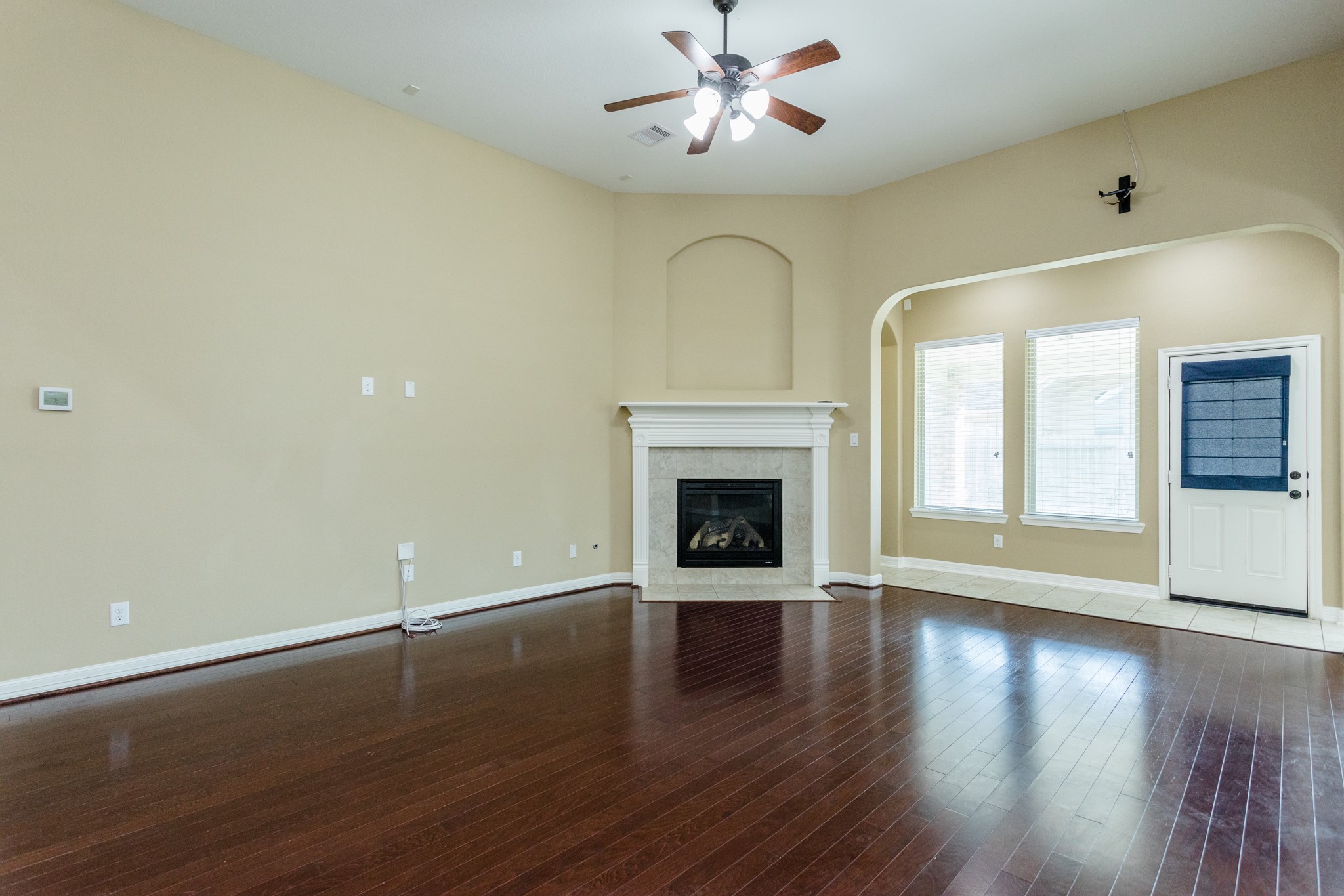 7810 Deep Green Drive Property Photo 8