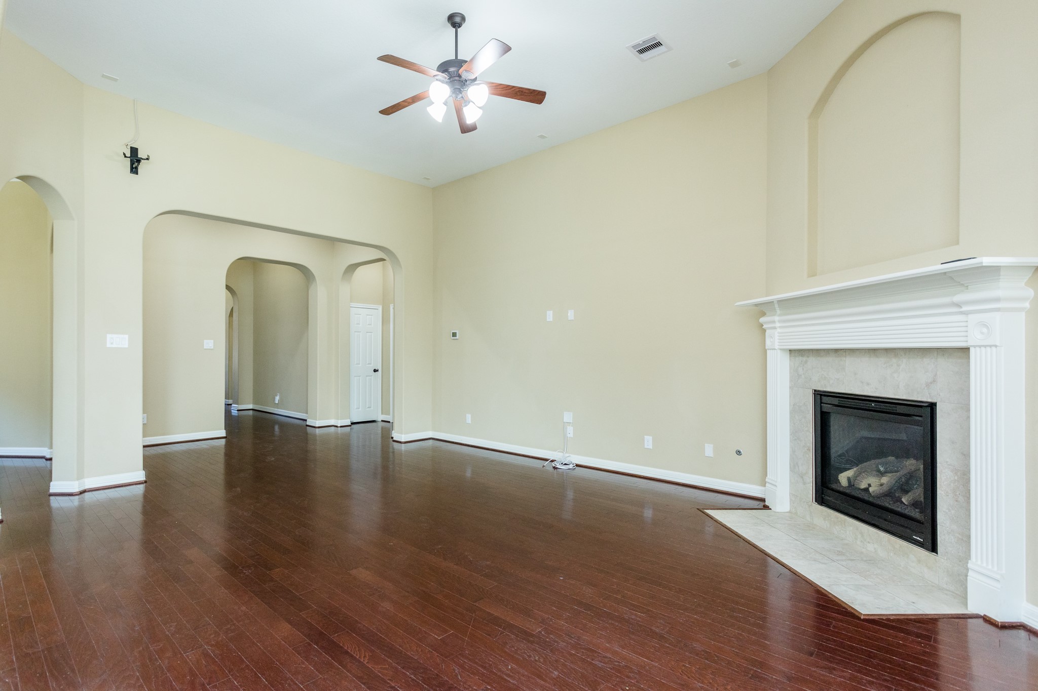 7810 Deep Green Drive Property Photo 9