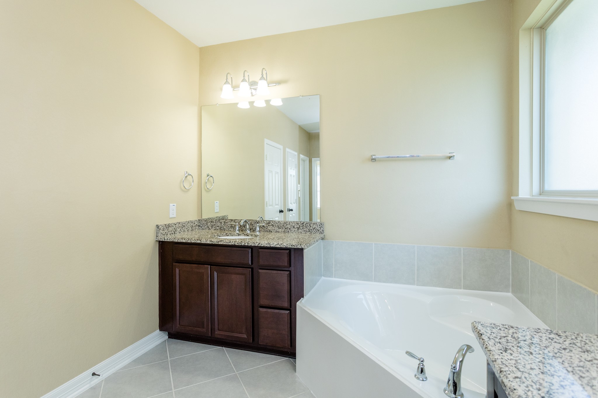 7810 Deep Green Drive Property Photo 24