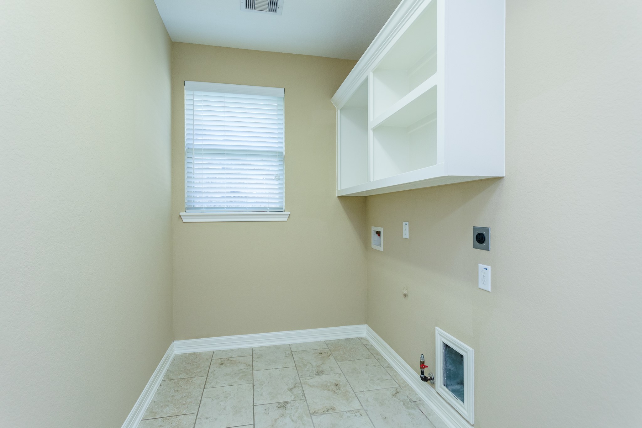 7810 Deep Green Drive Property Photo 30