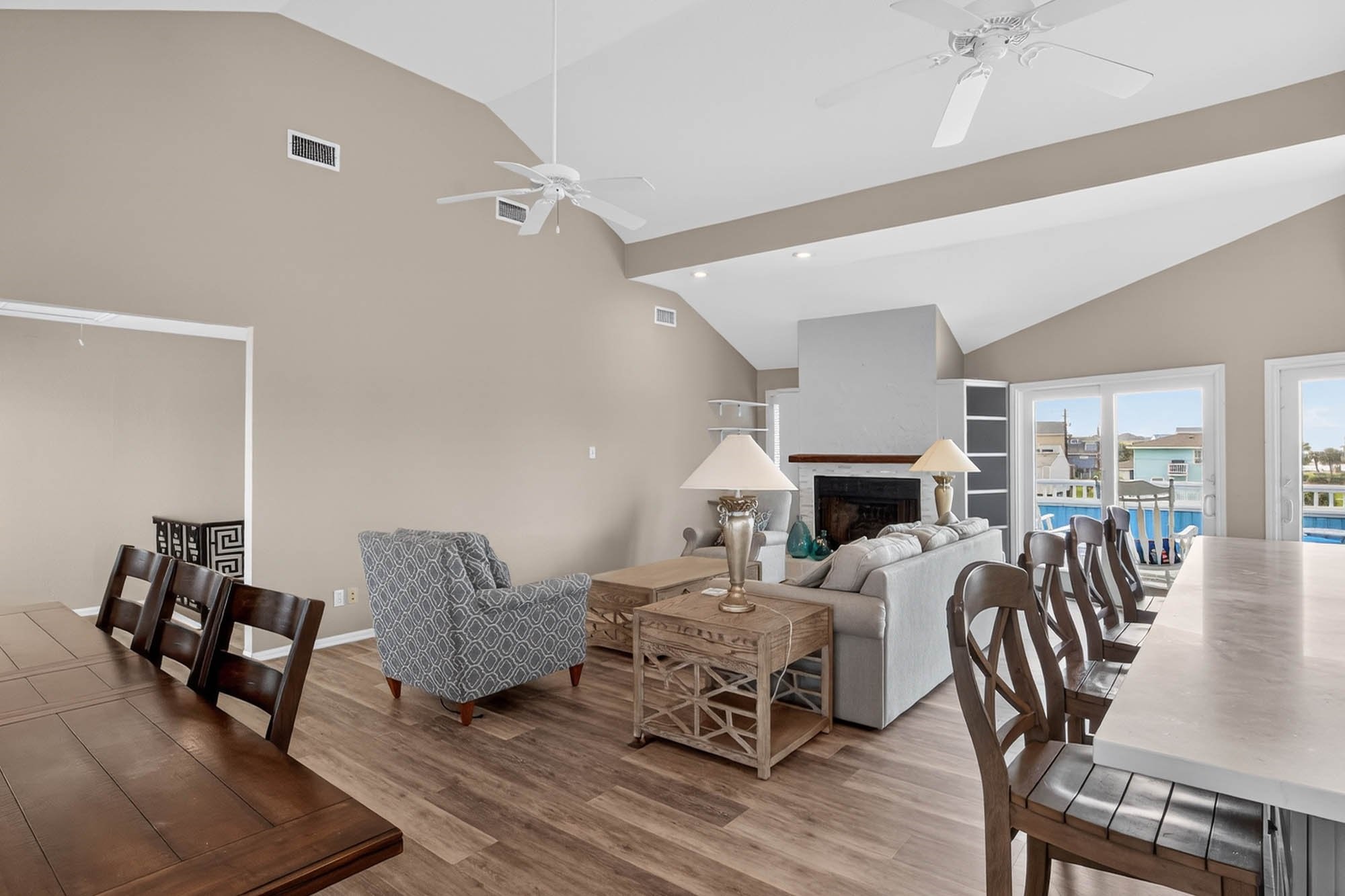 13649 Pirates Beach Boulevard Property Photo 12