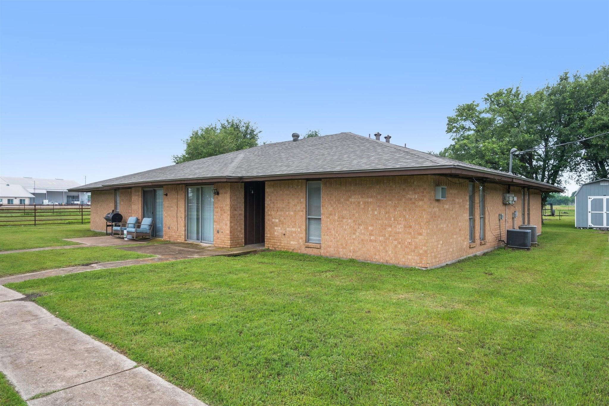175 Loop 265 Property Photo 2