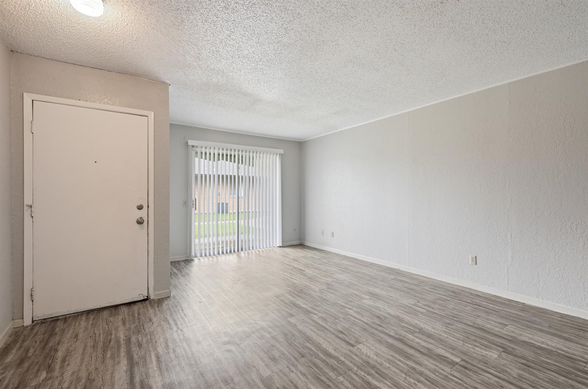 175 Loop 265 Property Photo 5
