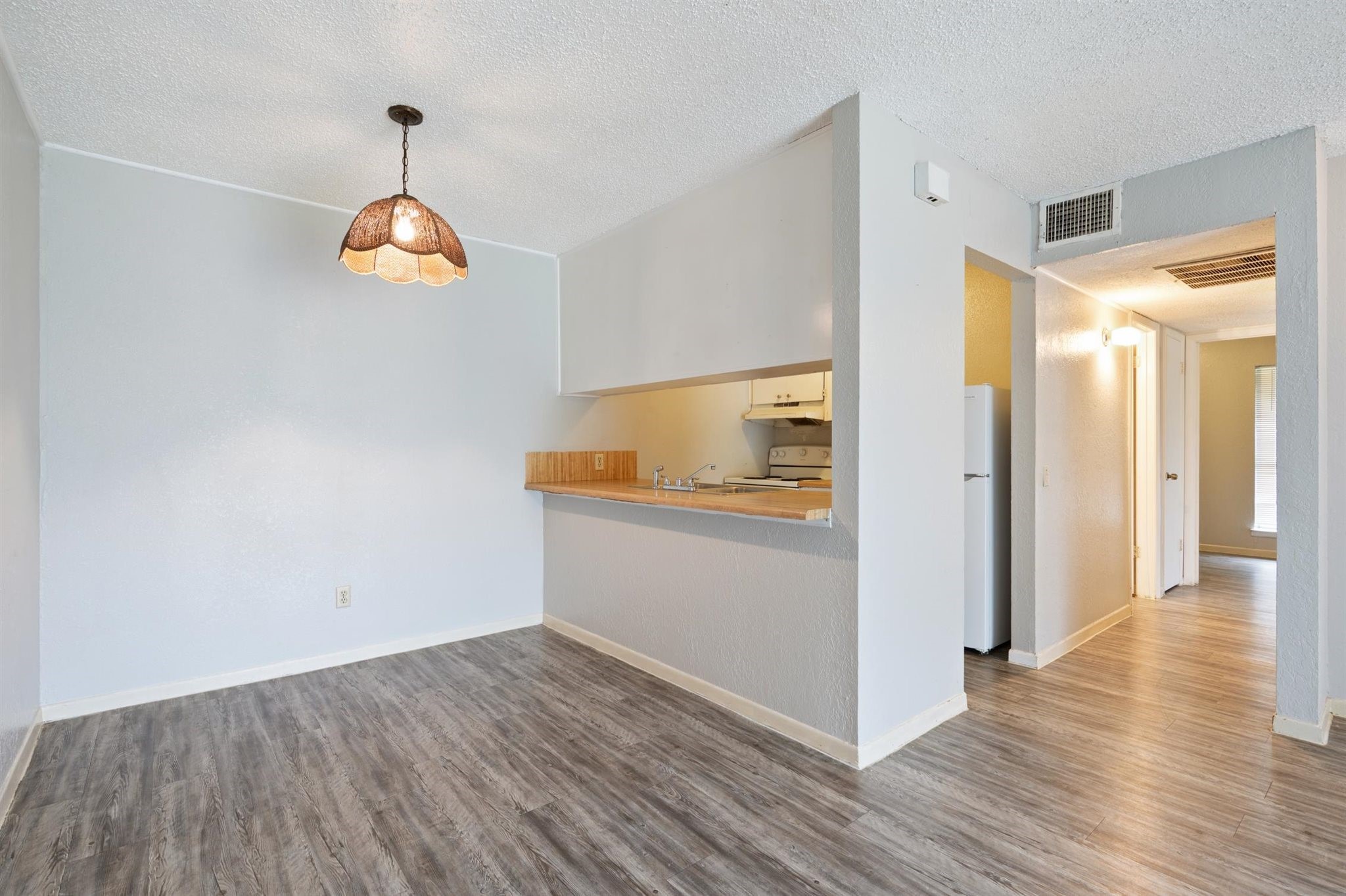 175 Loop 265 Property Photo 6
