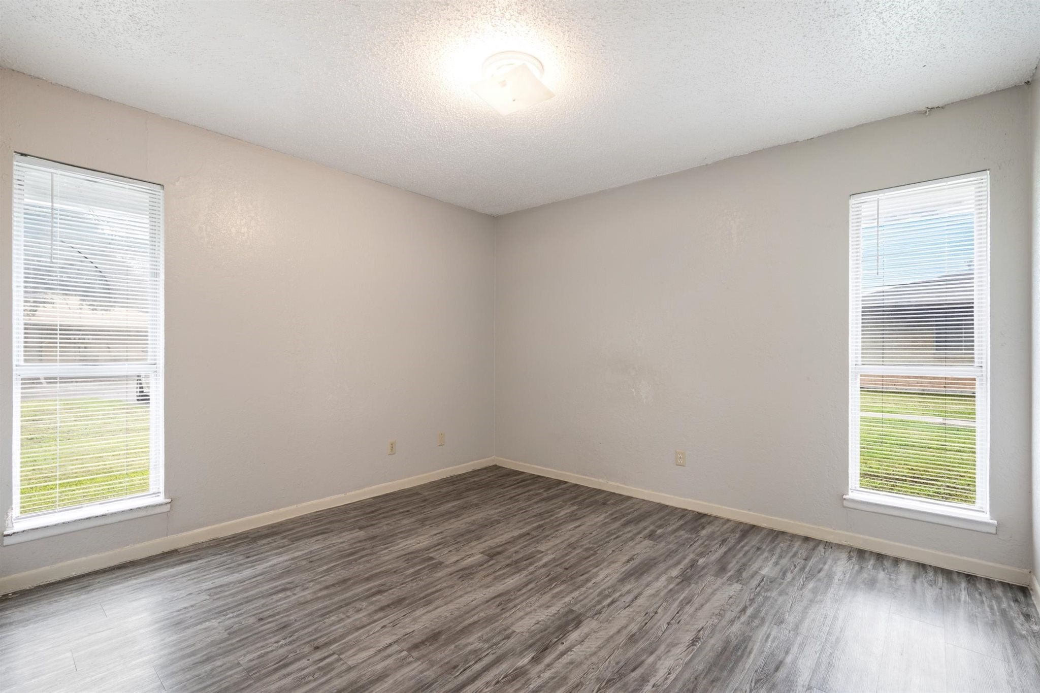 175 Loop 265 Property Photo 9