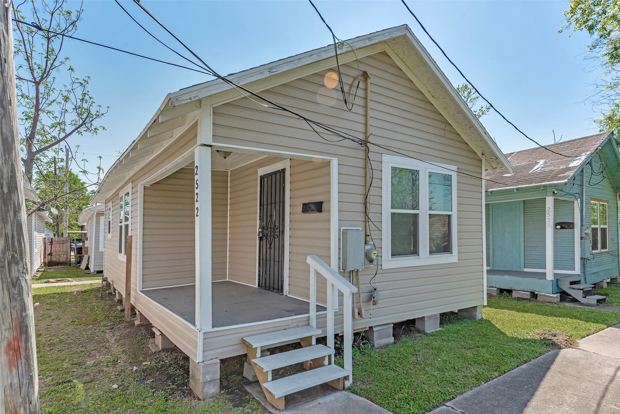 2217 Stevens Street Property Photo 2